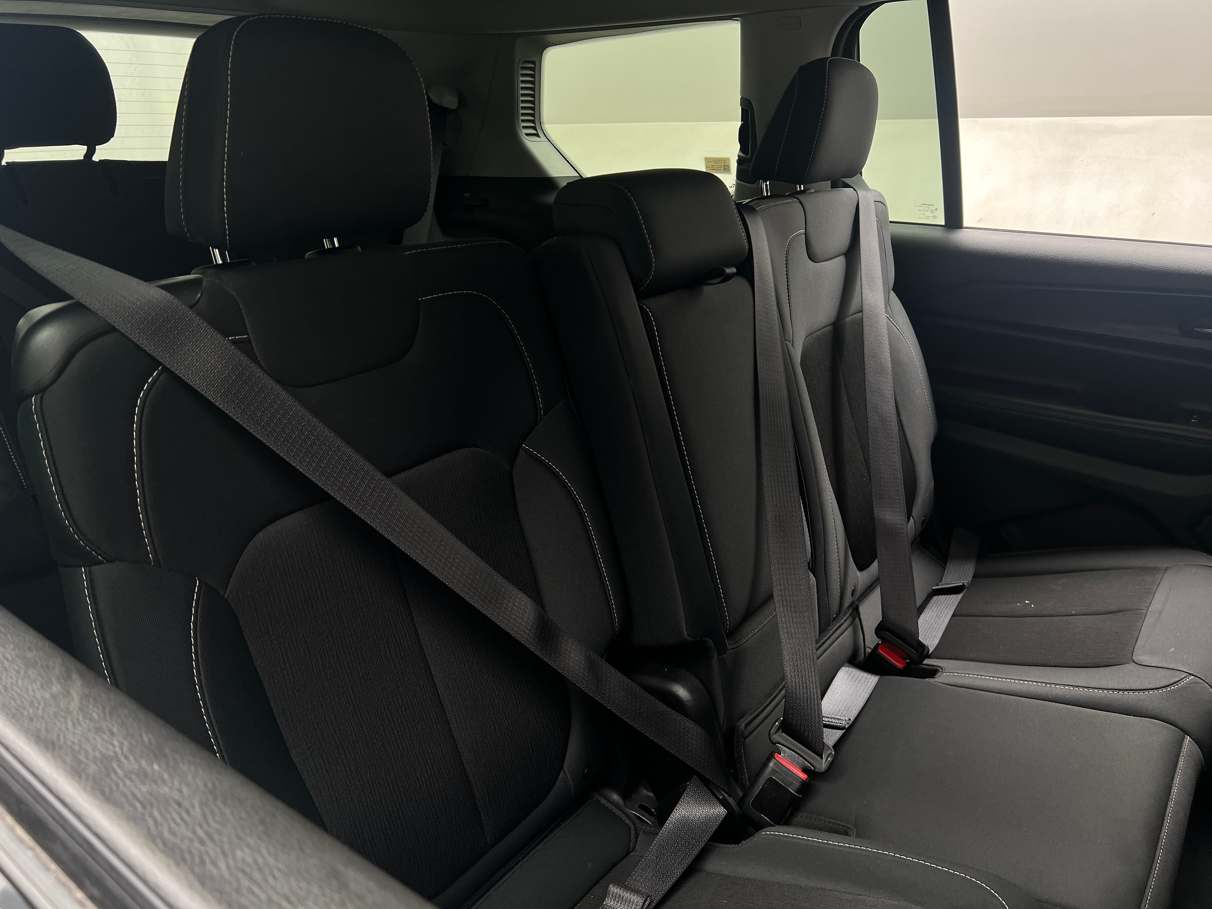 2023 Jeep Grand Cherokee L Laredo 6