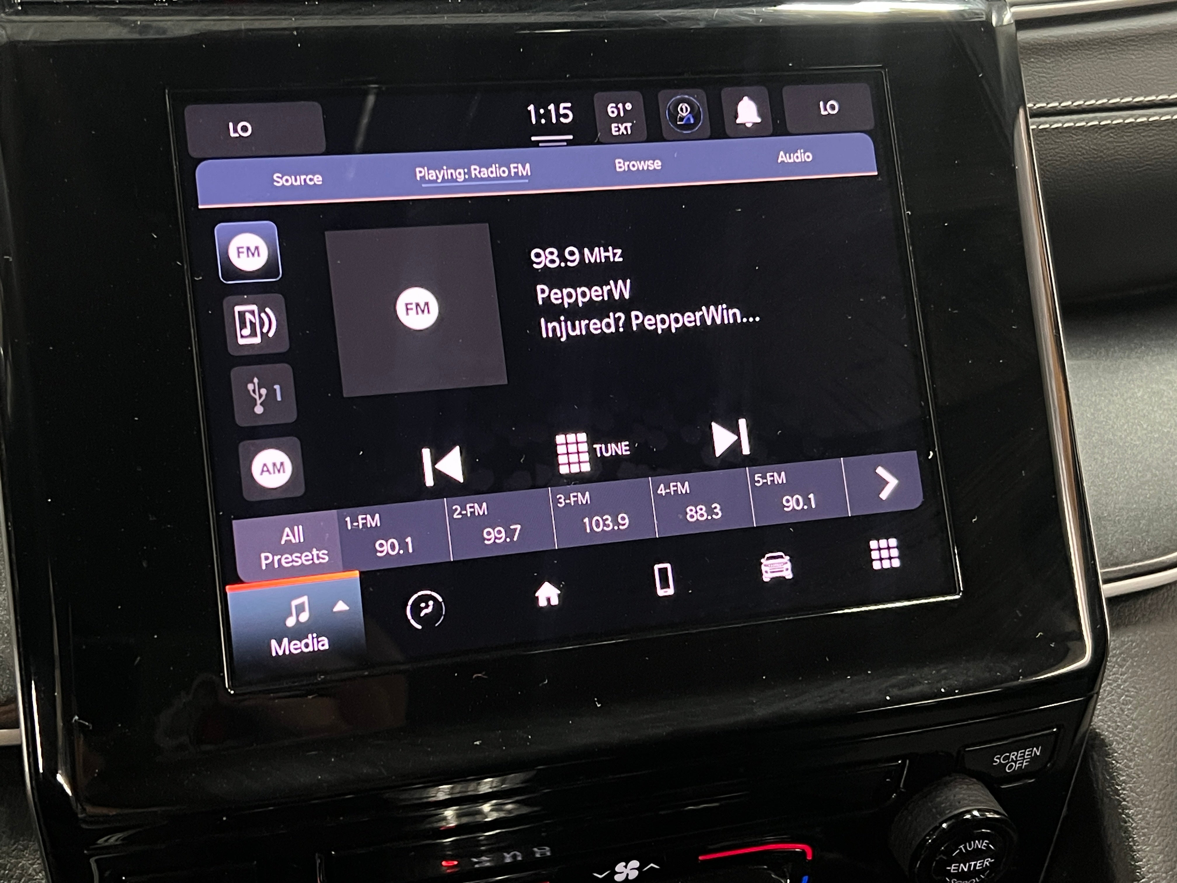 2023 Jeep Grand Cherokee L Laredo 4