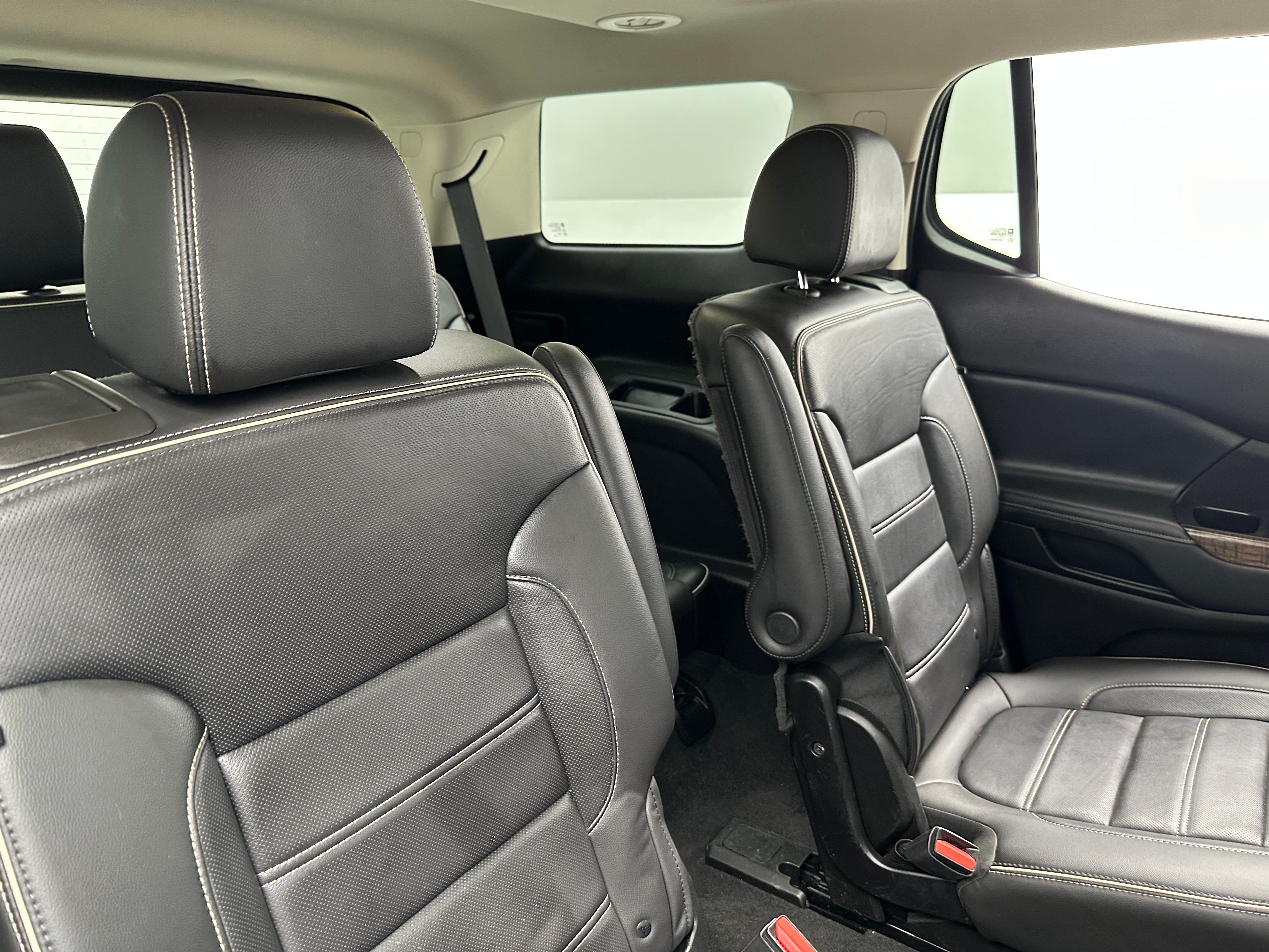2020 GMC Acadia Denali 5