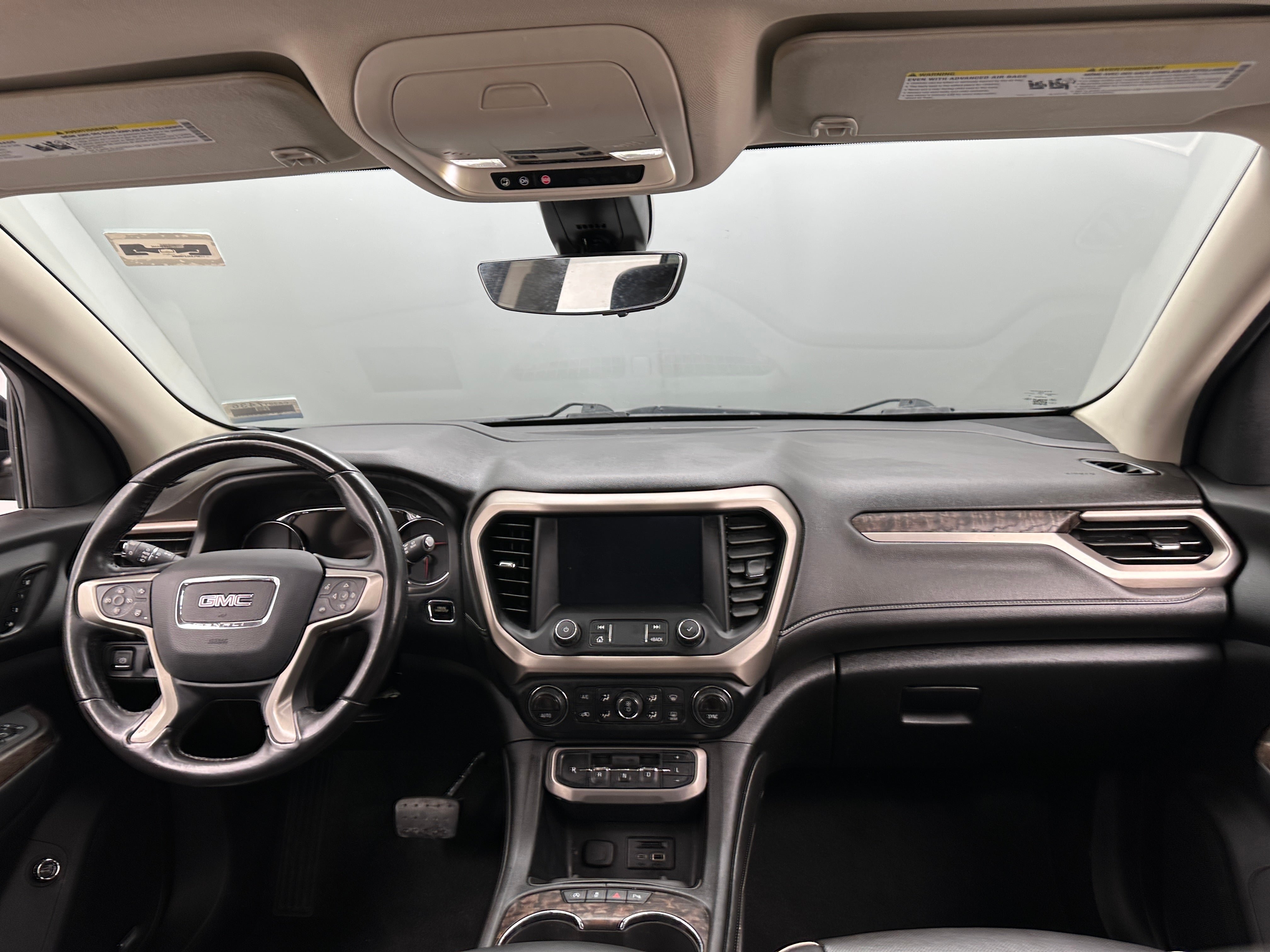 2020 GMC Acadia Denali 2