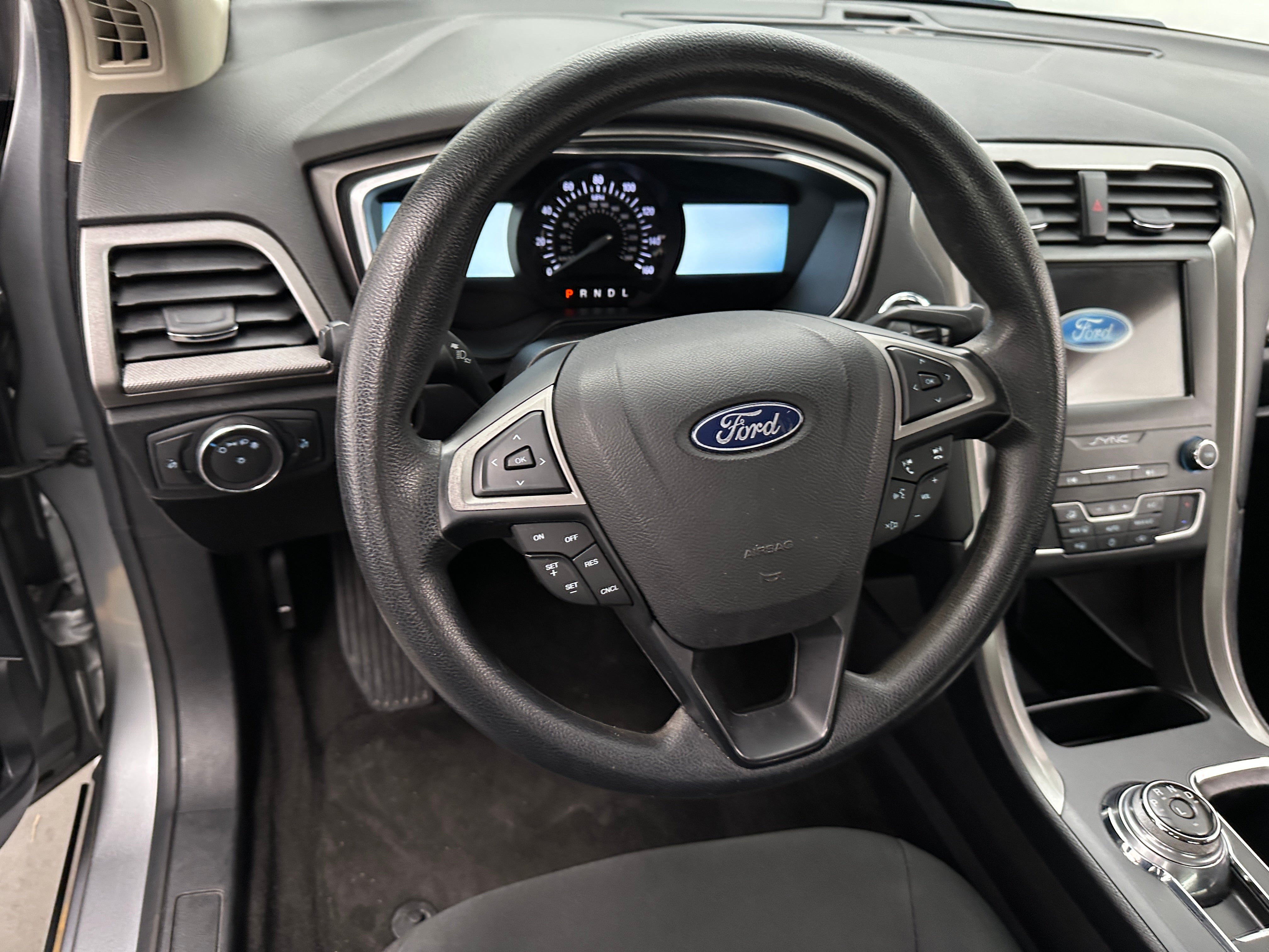 2020 Ford Fusion SE 5