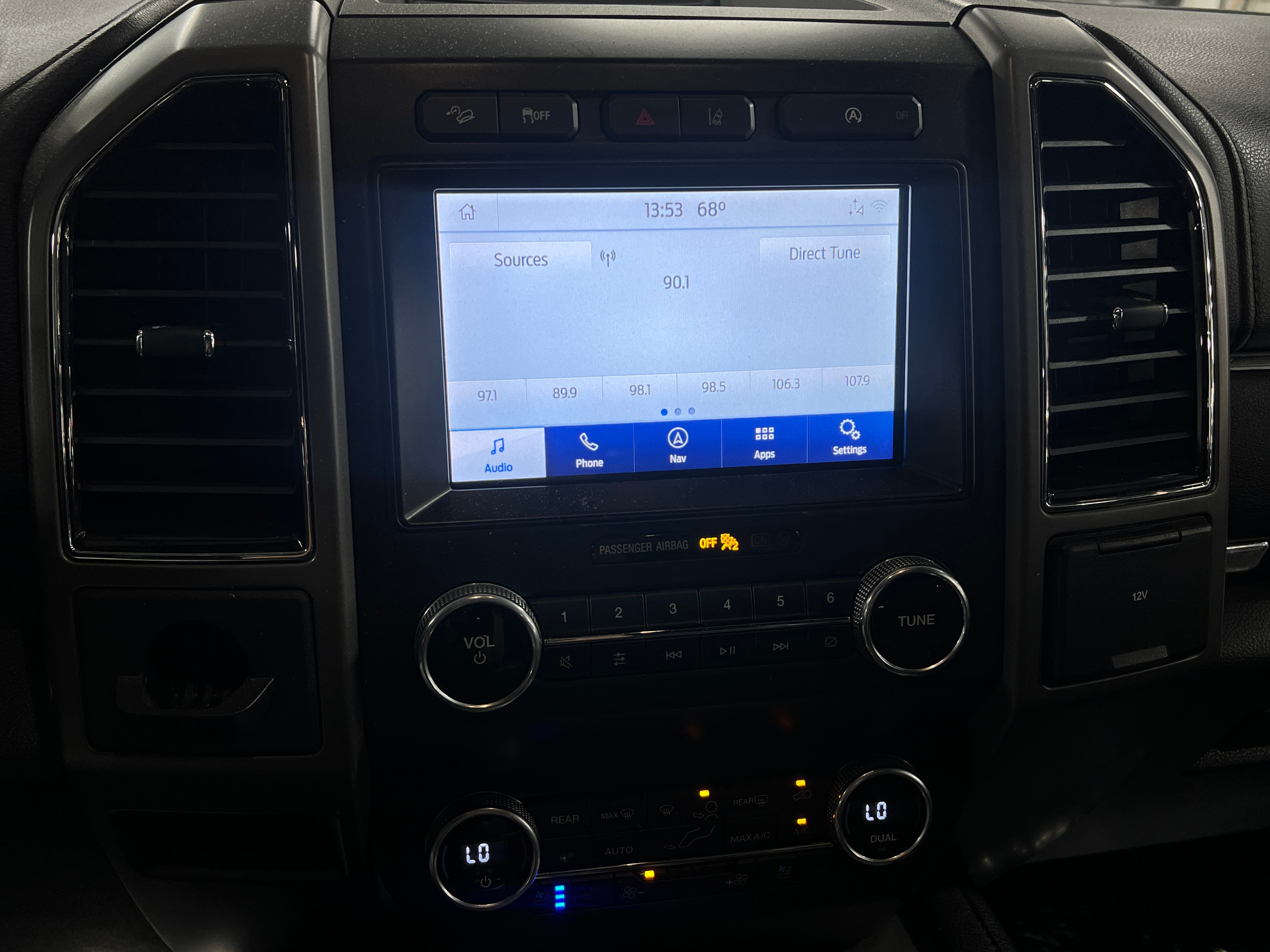 2021 Ford Expedition XLT 4