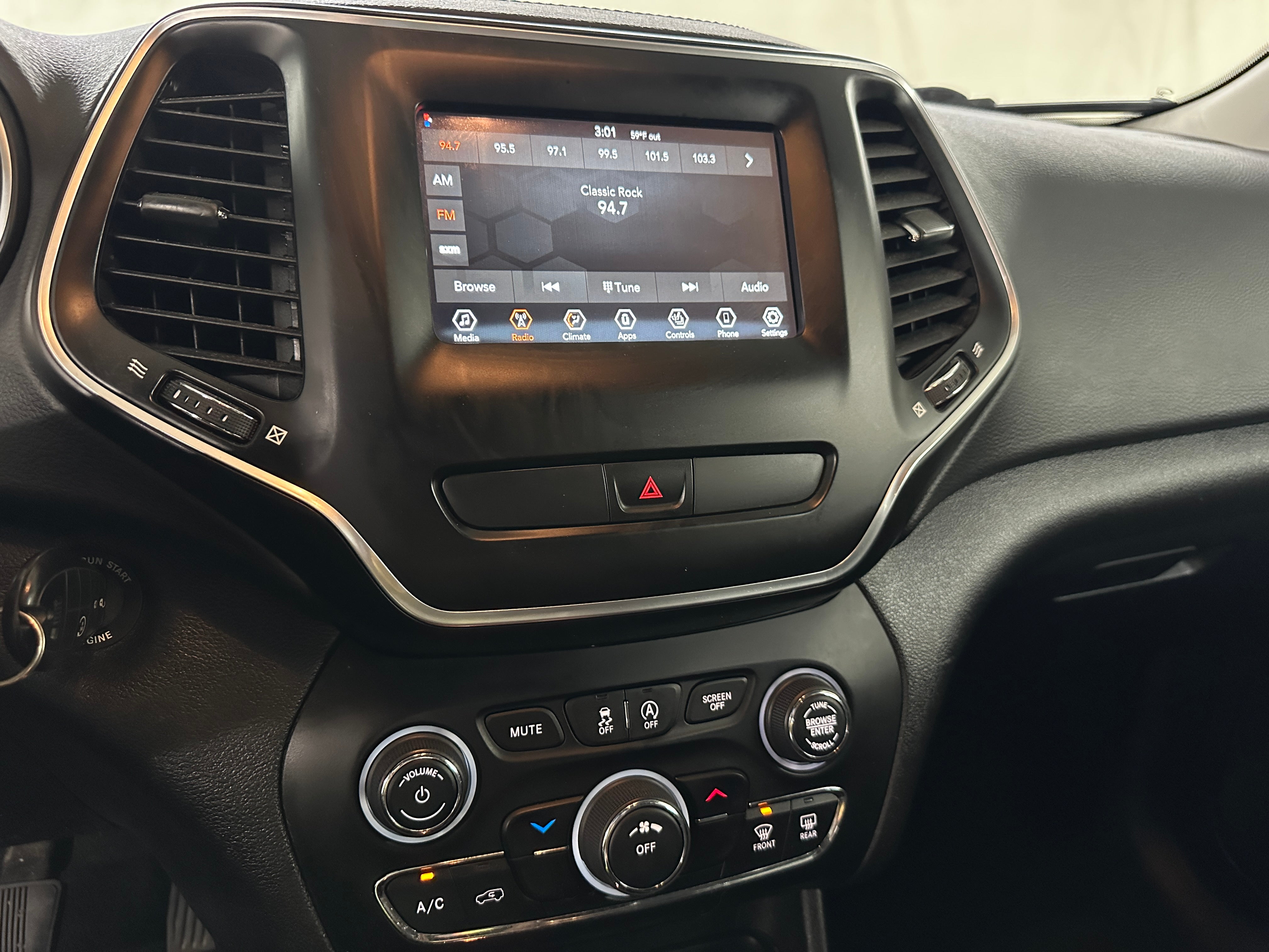 2020 Jeep Cherokee Latitude 4