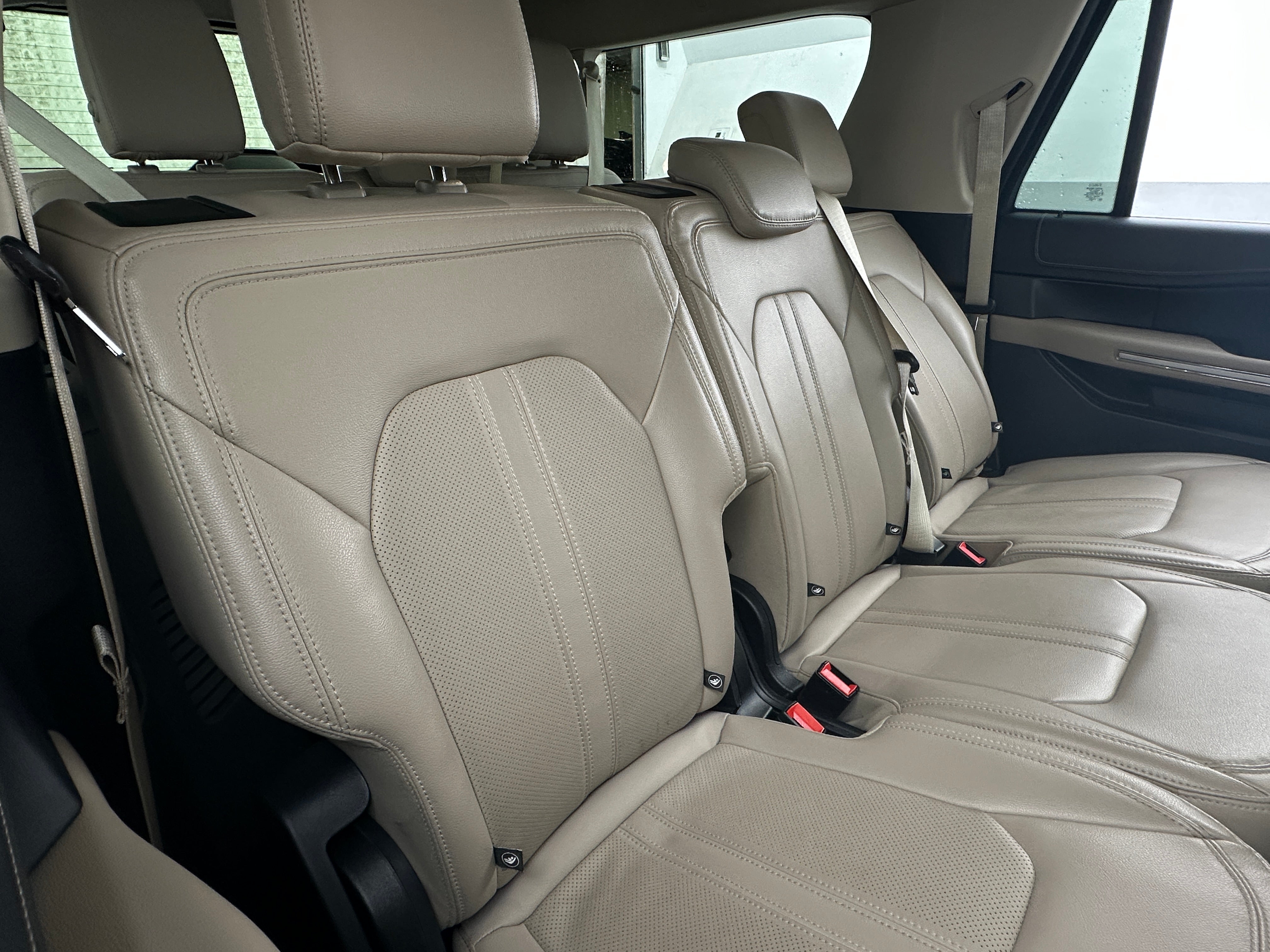 2022 Ford Expedition MAX Limited 5