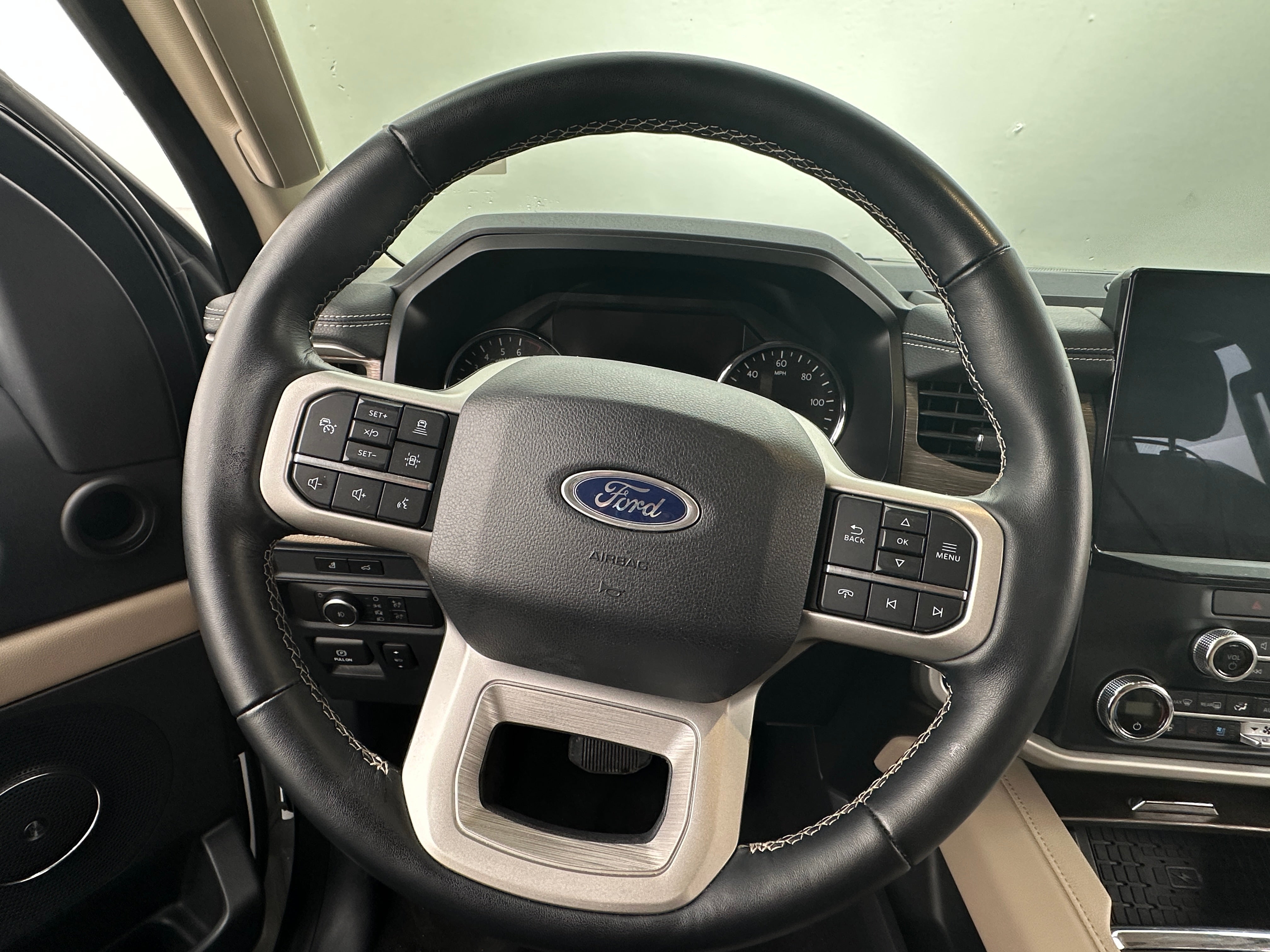 2022 Ford Expedition MAX Limited 4