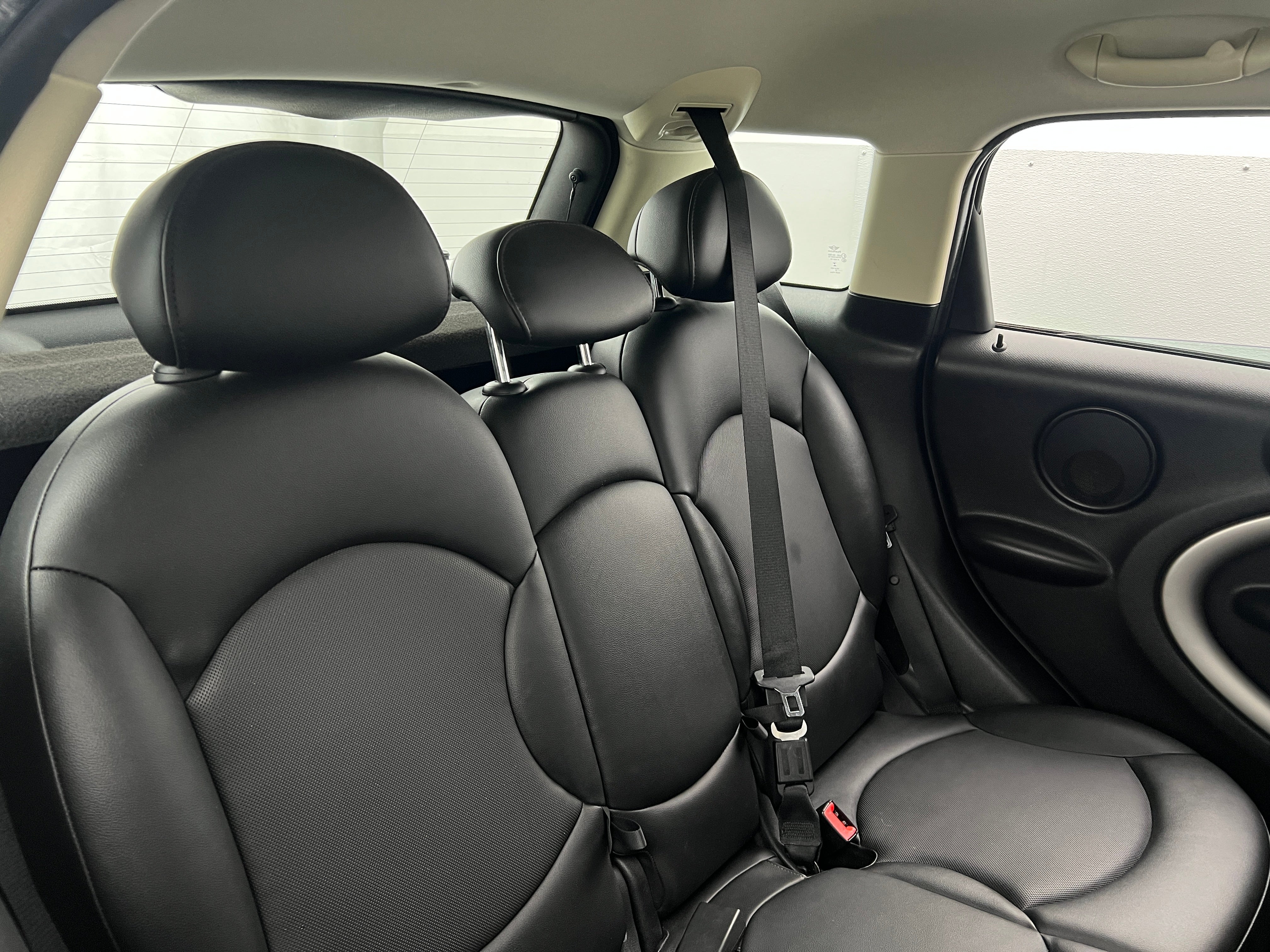 2015 MINI Cooper Countryman  6