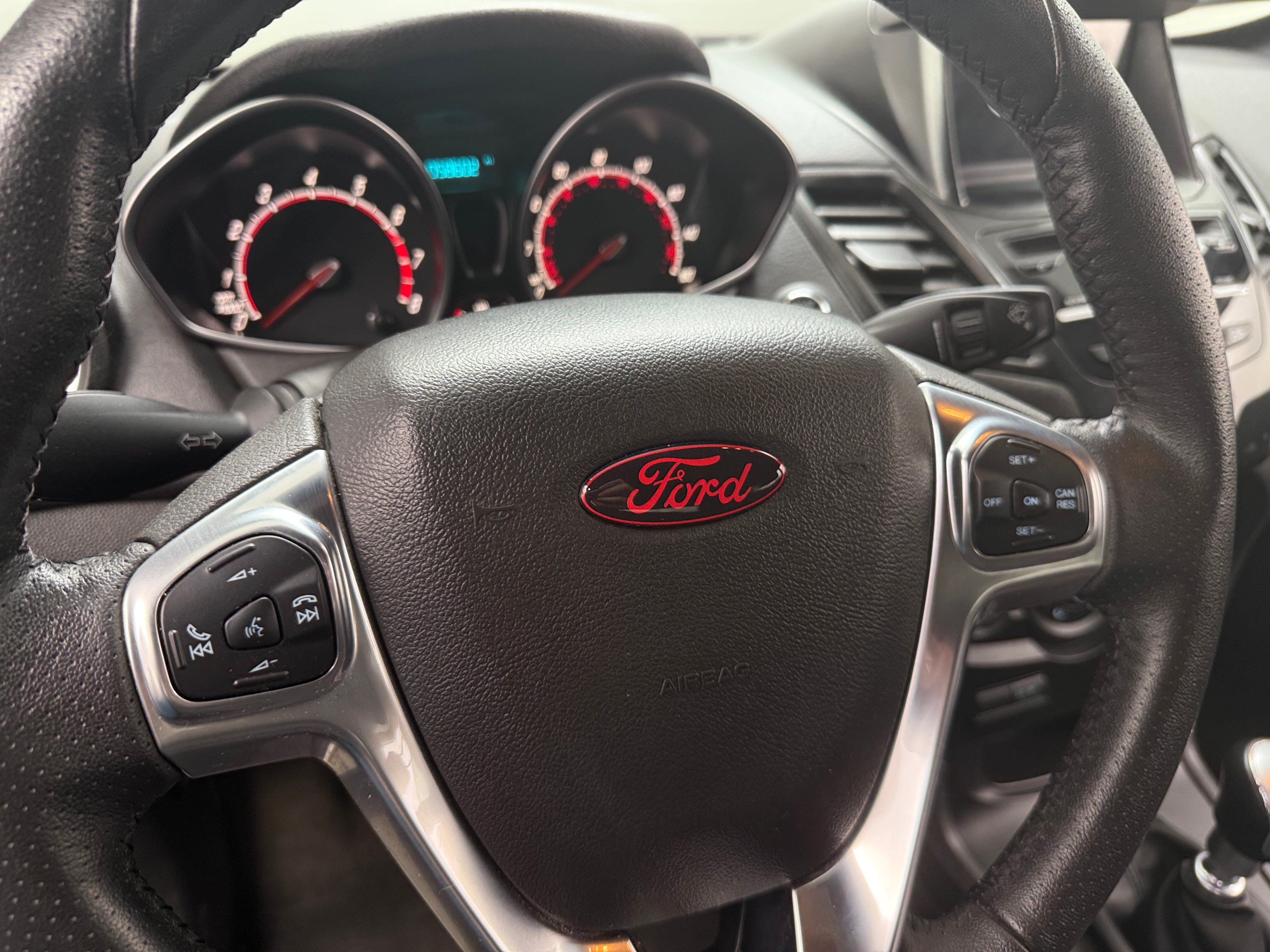 2018 Ford Fiesta ST 5