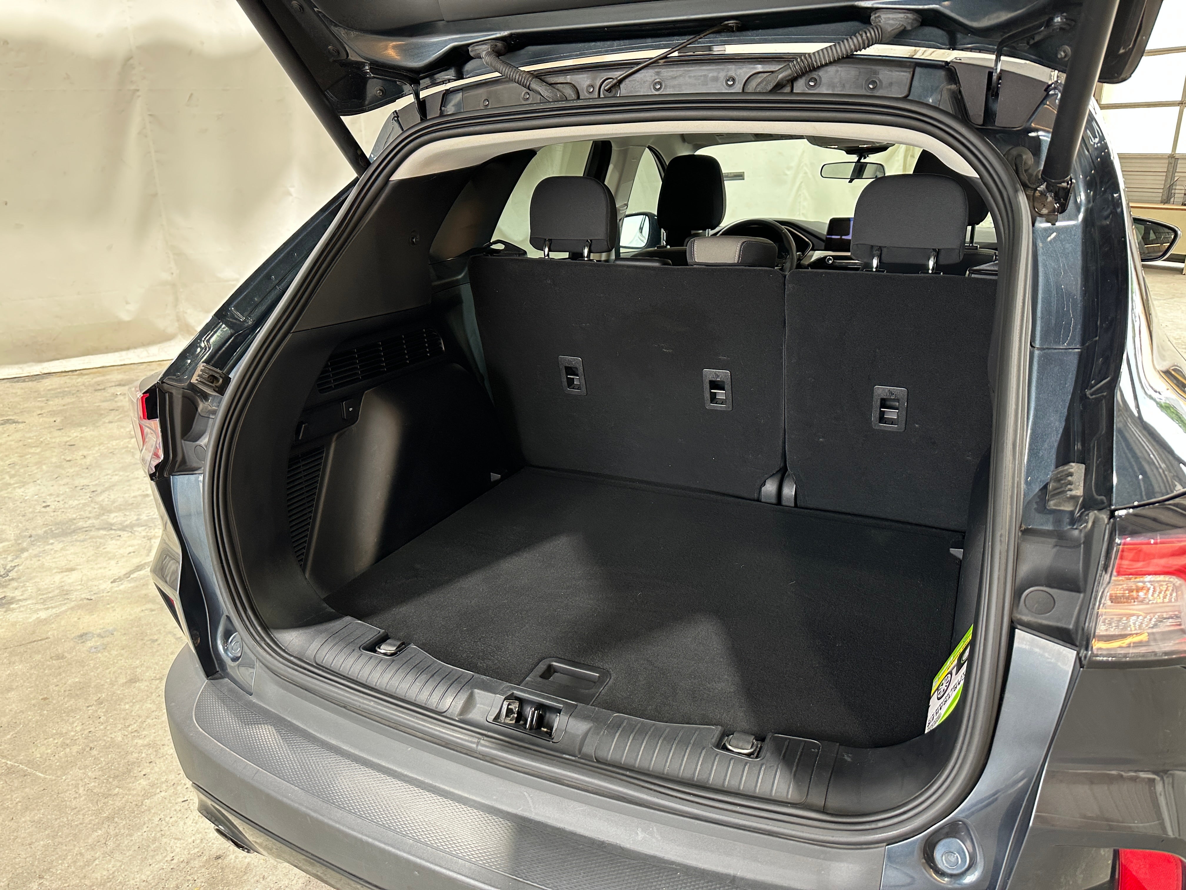 2022 Ford Escape SE 7