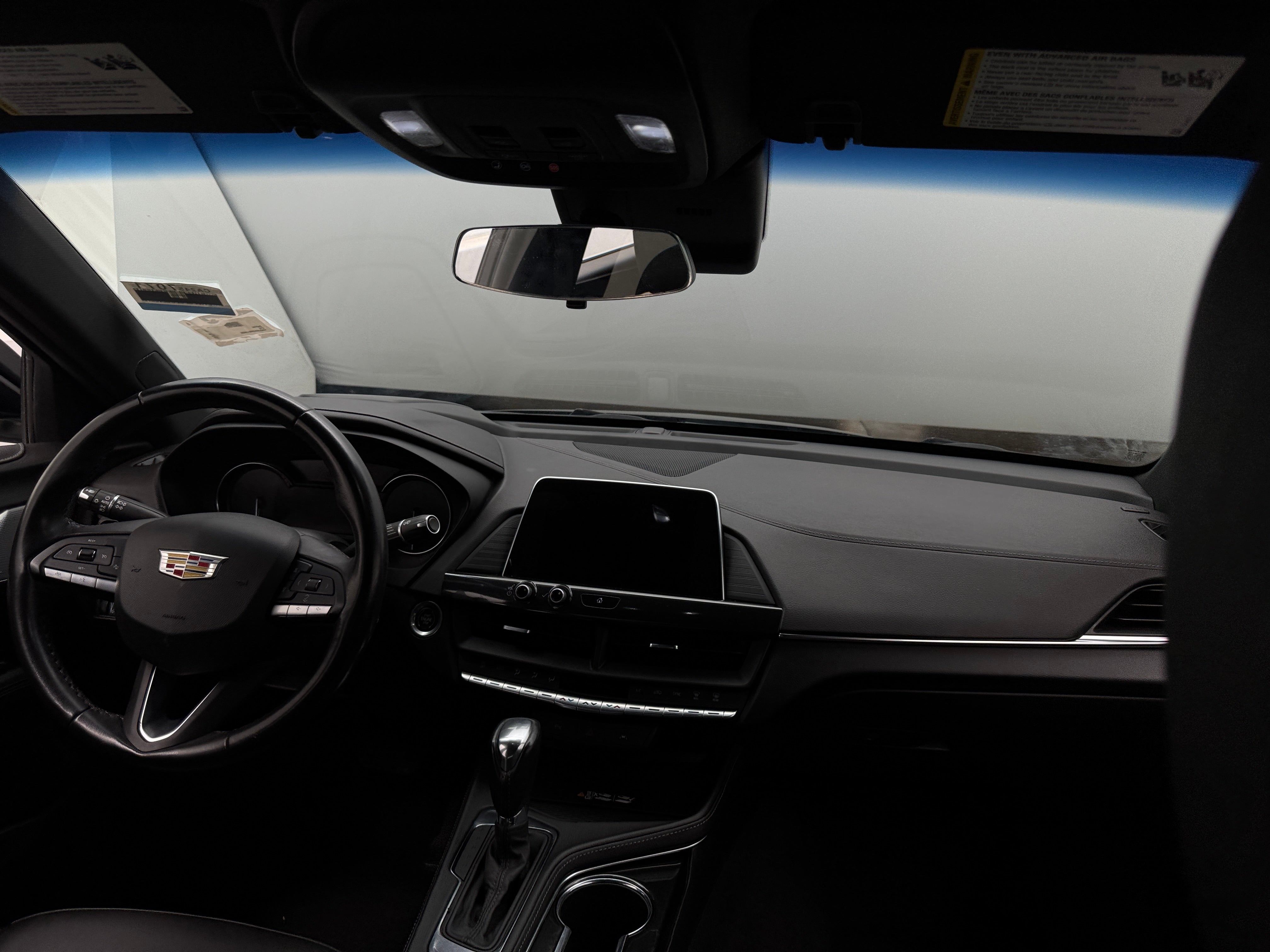 2022 Cadillac CT4 Luxury 2