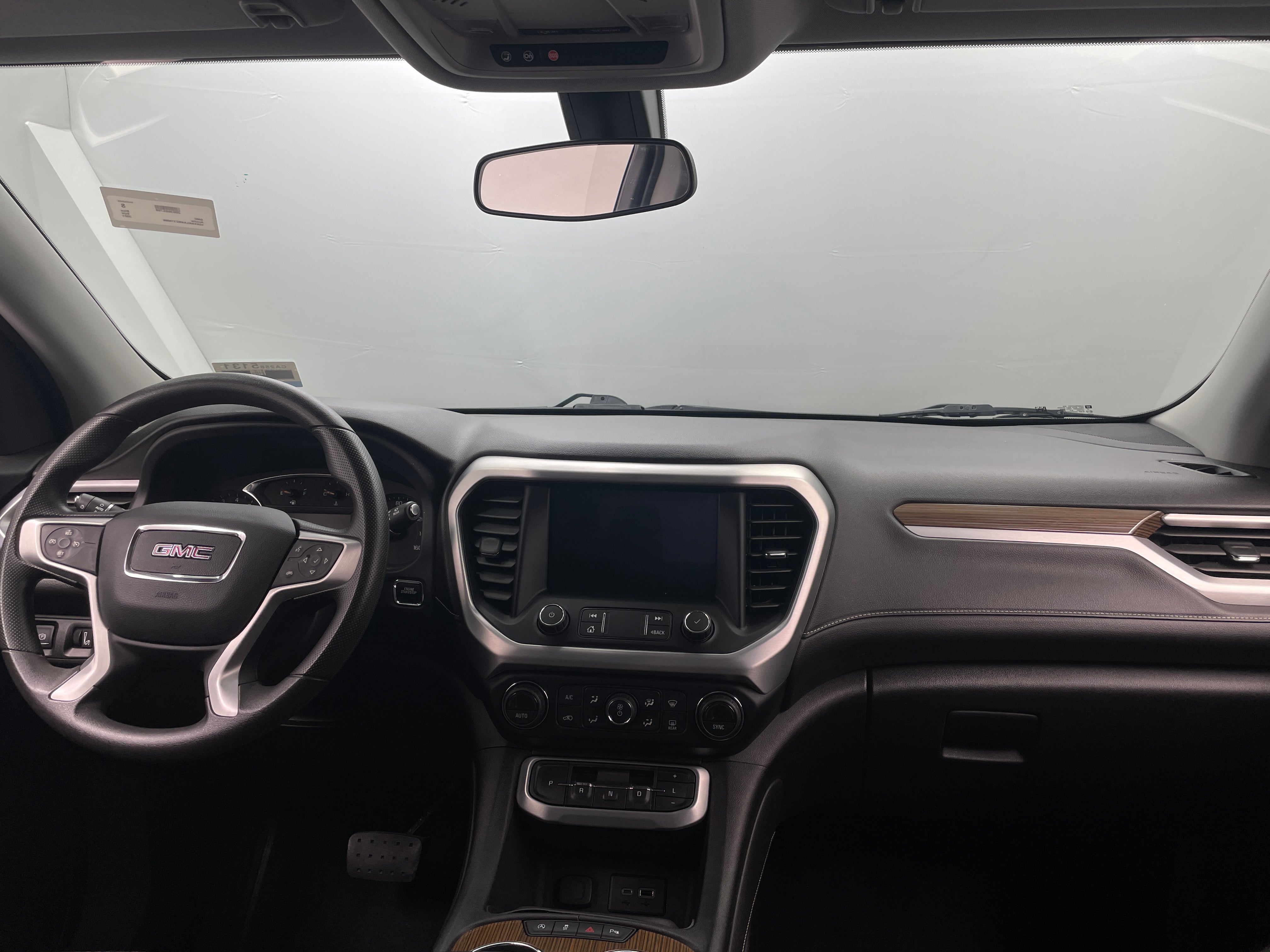 2021 GMC Acadia SLE 3