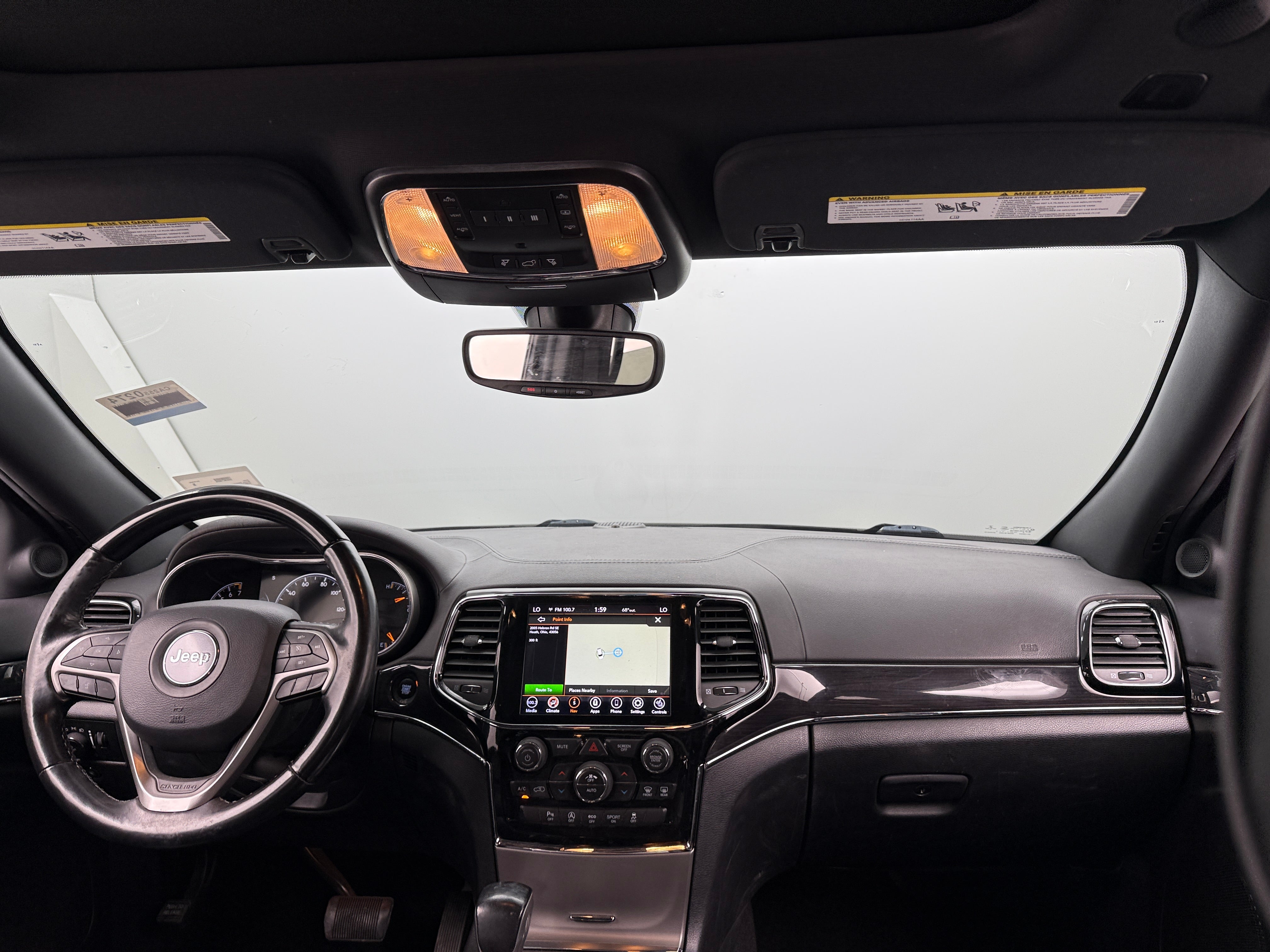 2020 Jeep Grand Cherokee Overland 2