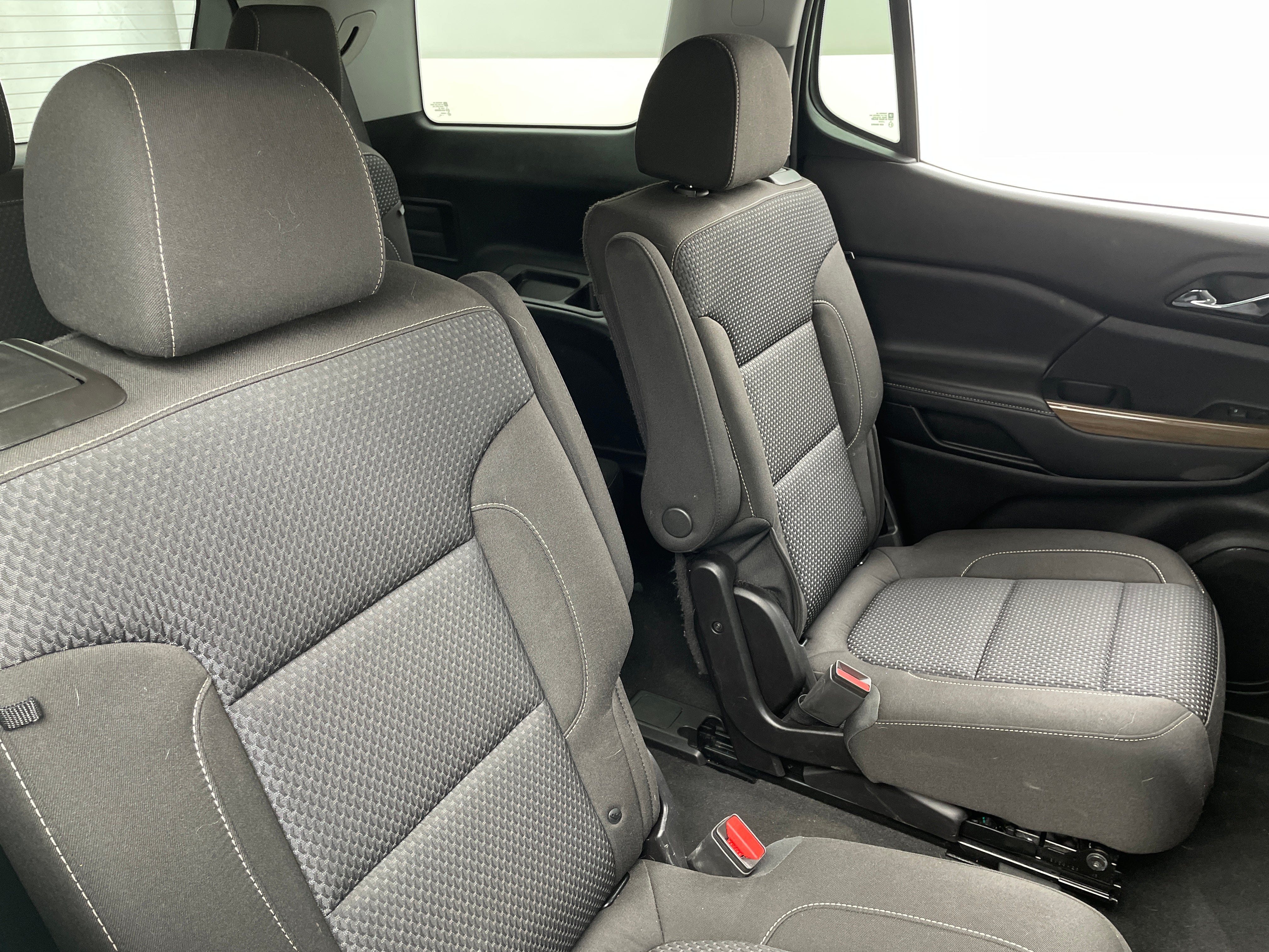 2023 GMC Acadia SLE 6