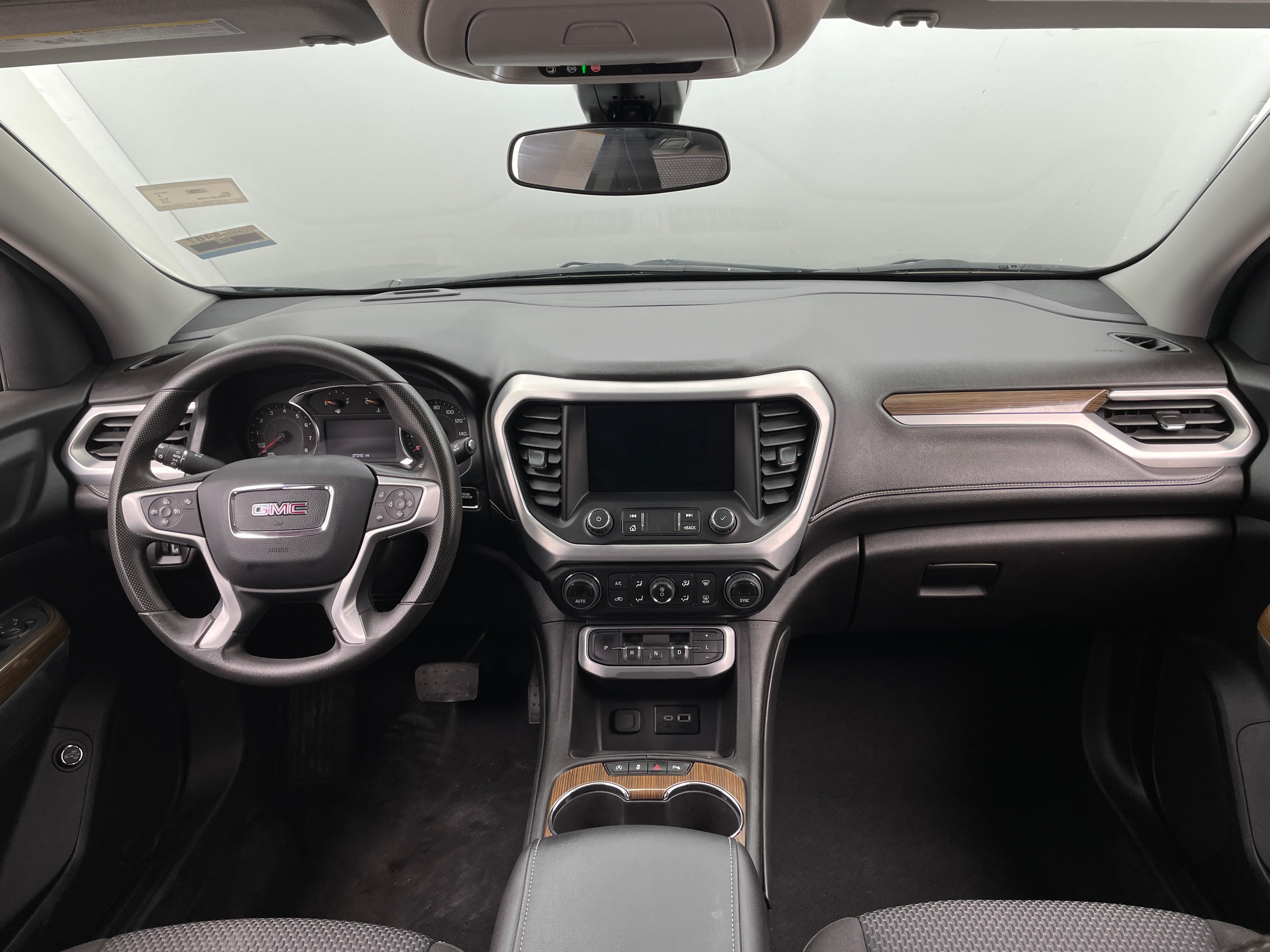 2023 GMC Acadia SLE 3