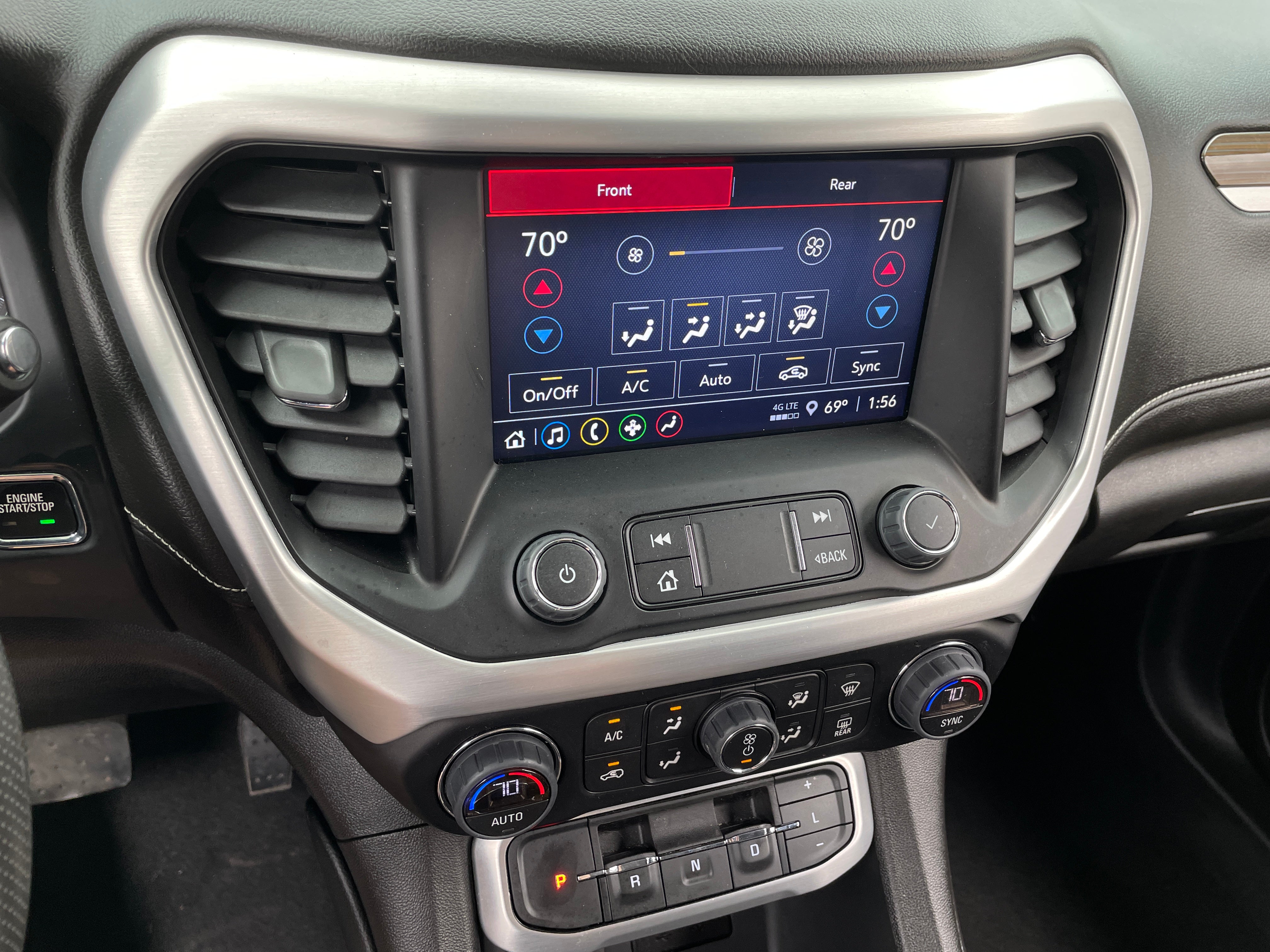2023 GMC Acadia SLE 4