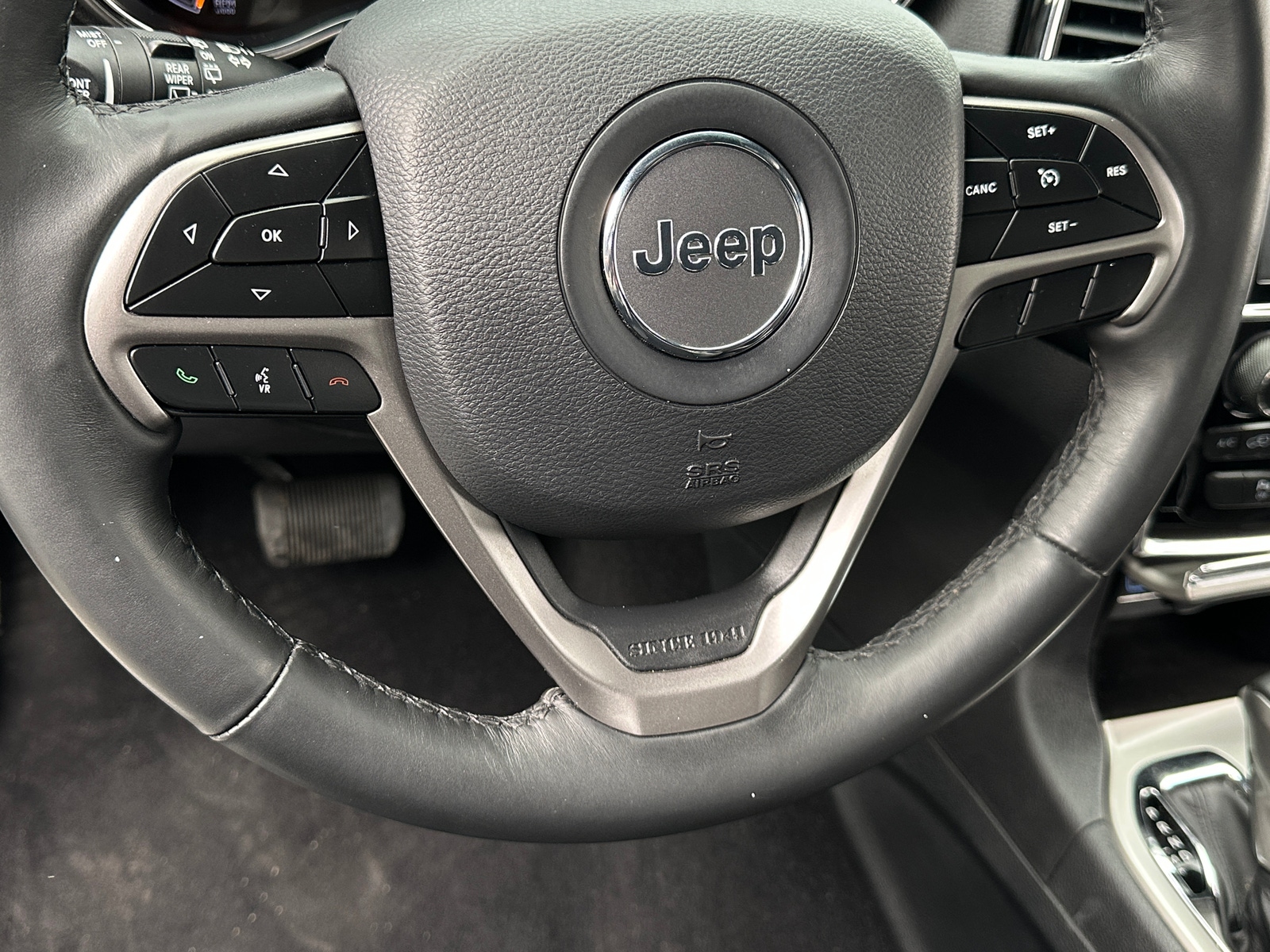 Thumbnail: 2019 Jeep Grand Cherokee - 5