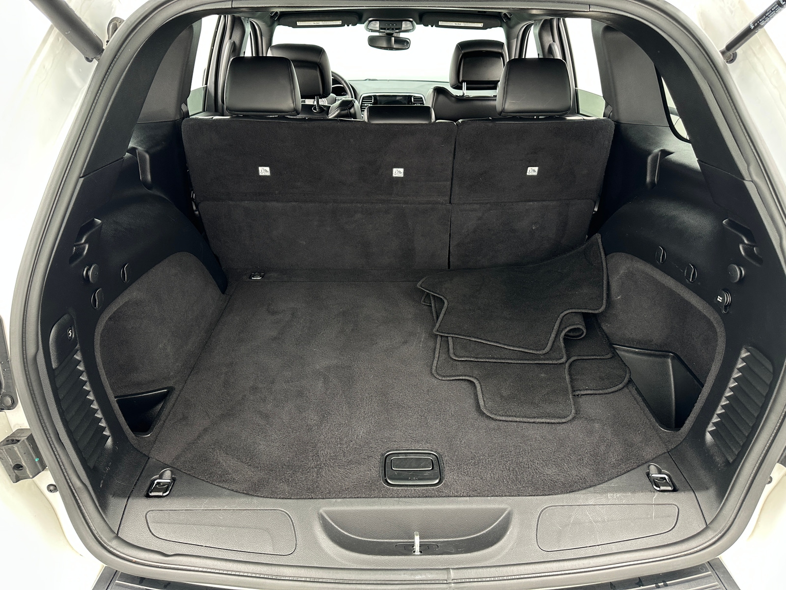 Thumbnail: 2019 Jeep Grand Cherokee - 7