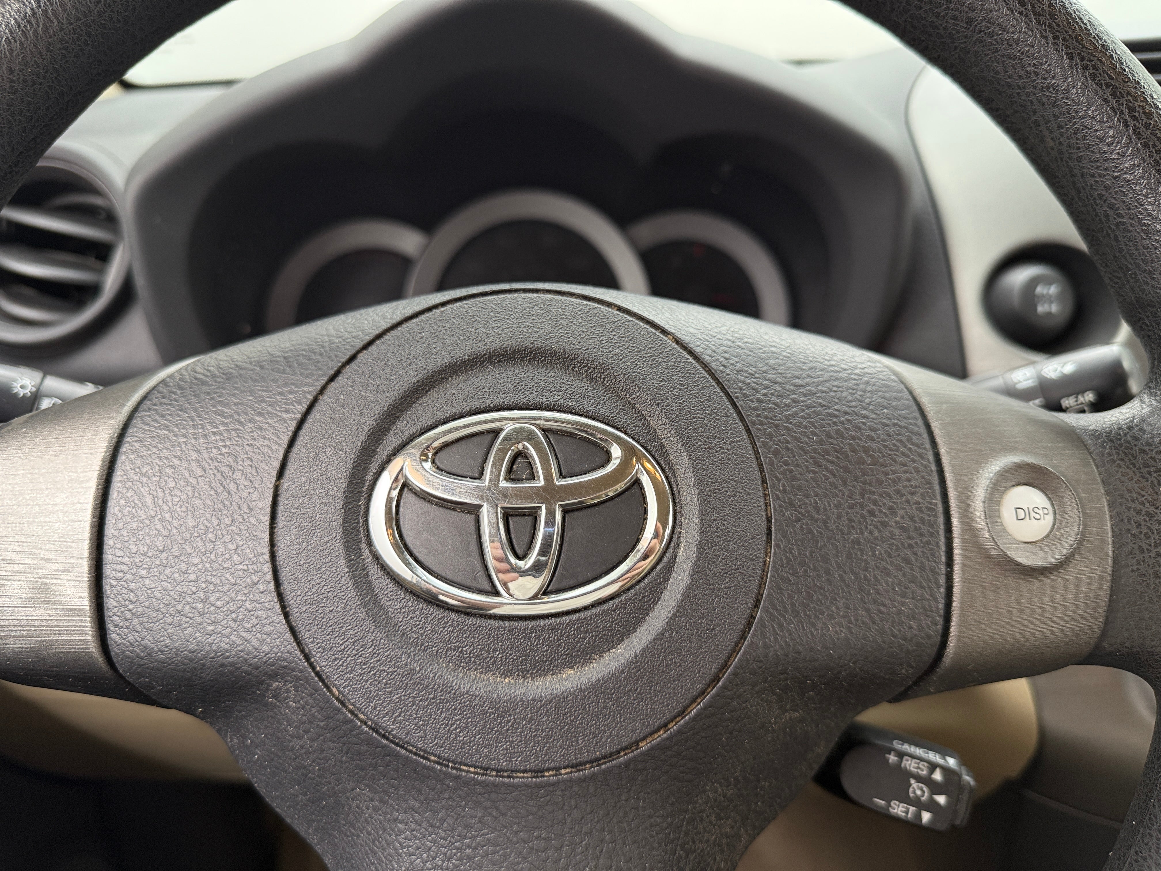 2011 Toyota RAV4 Base 5