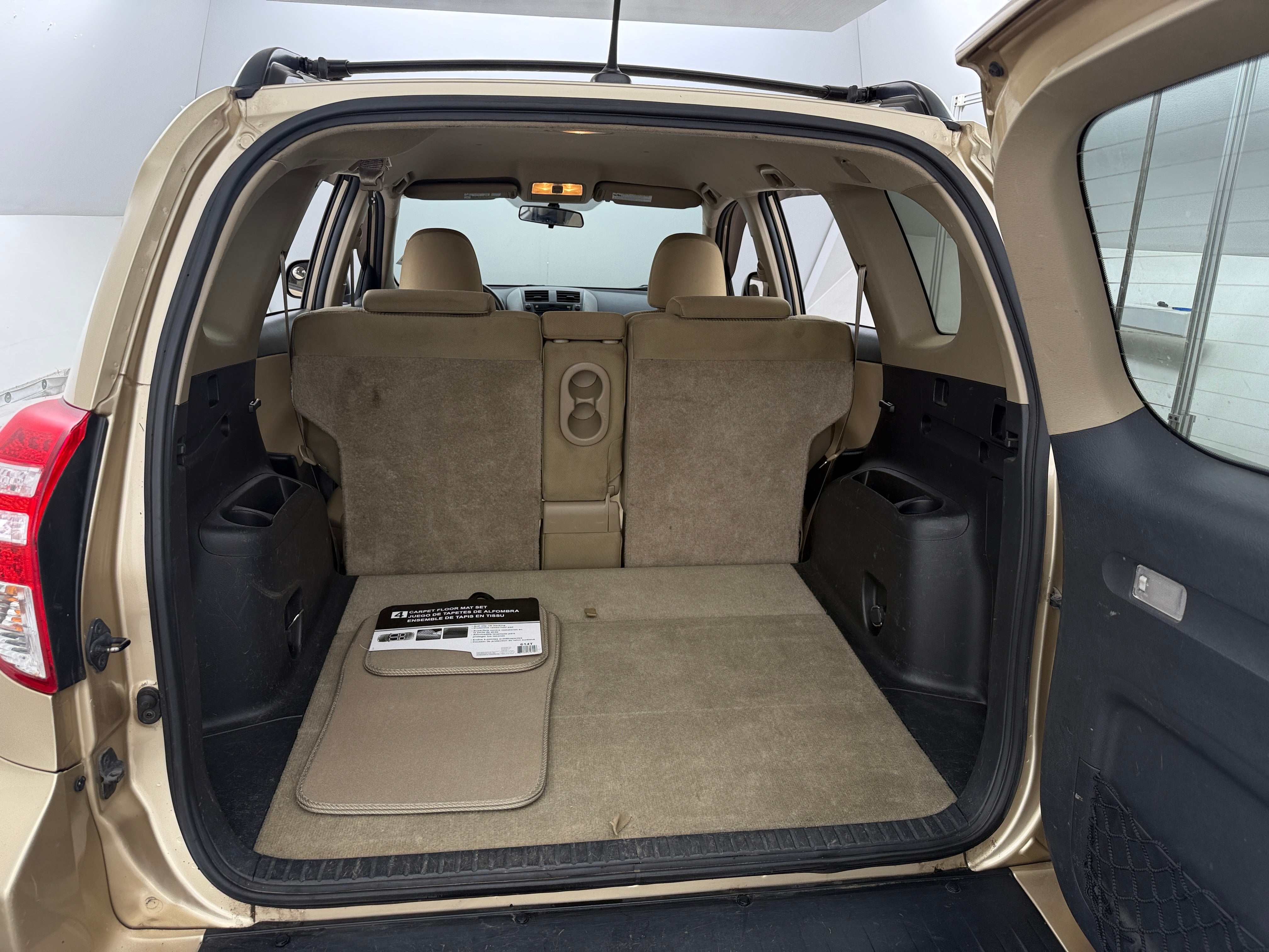 2011 Toyota RAV4 Base 7