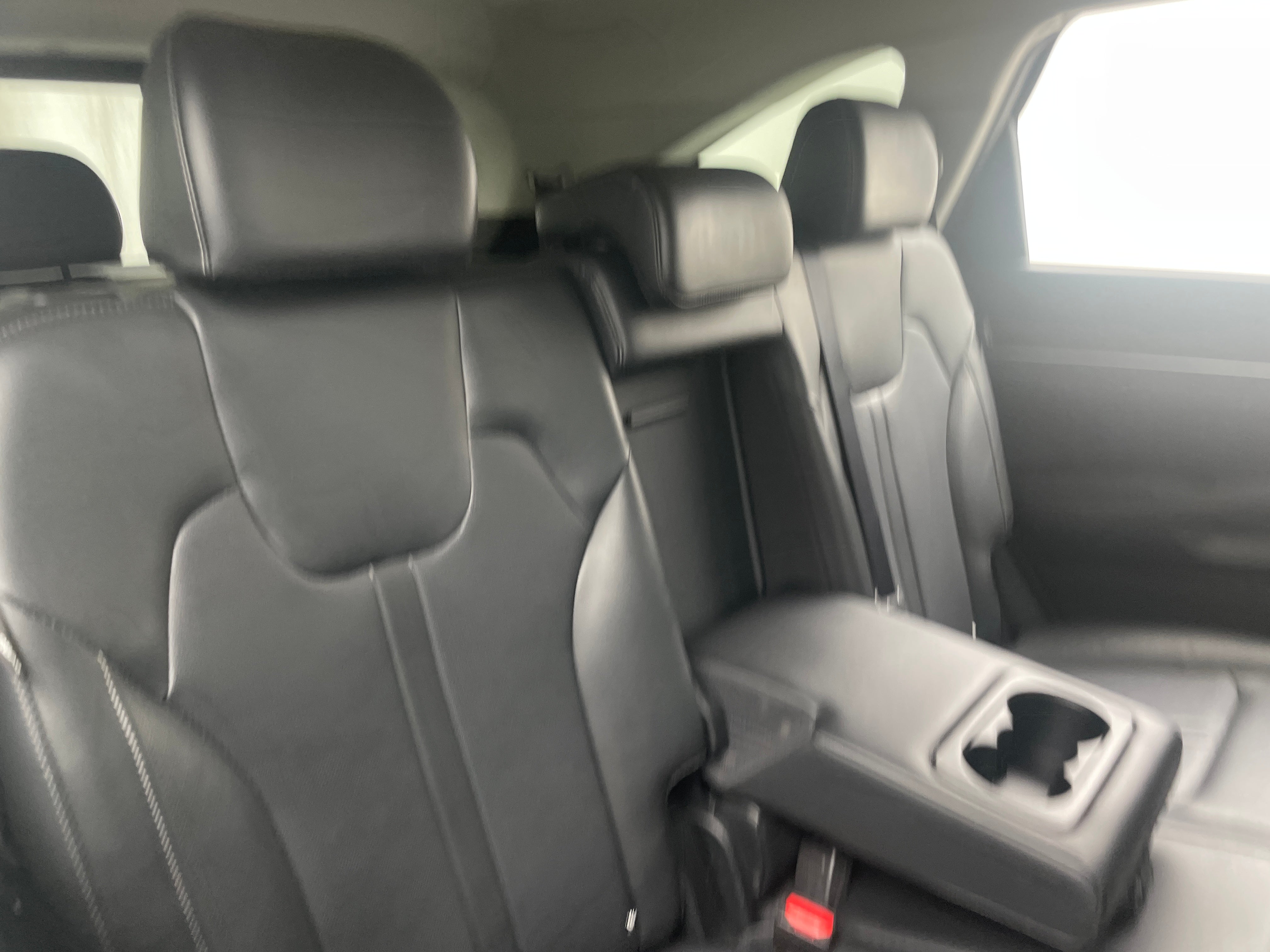 2024 Kia Sorento S 5