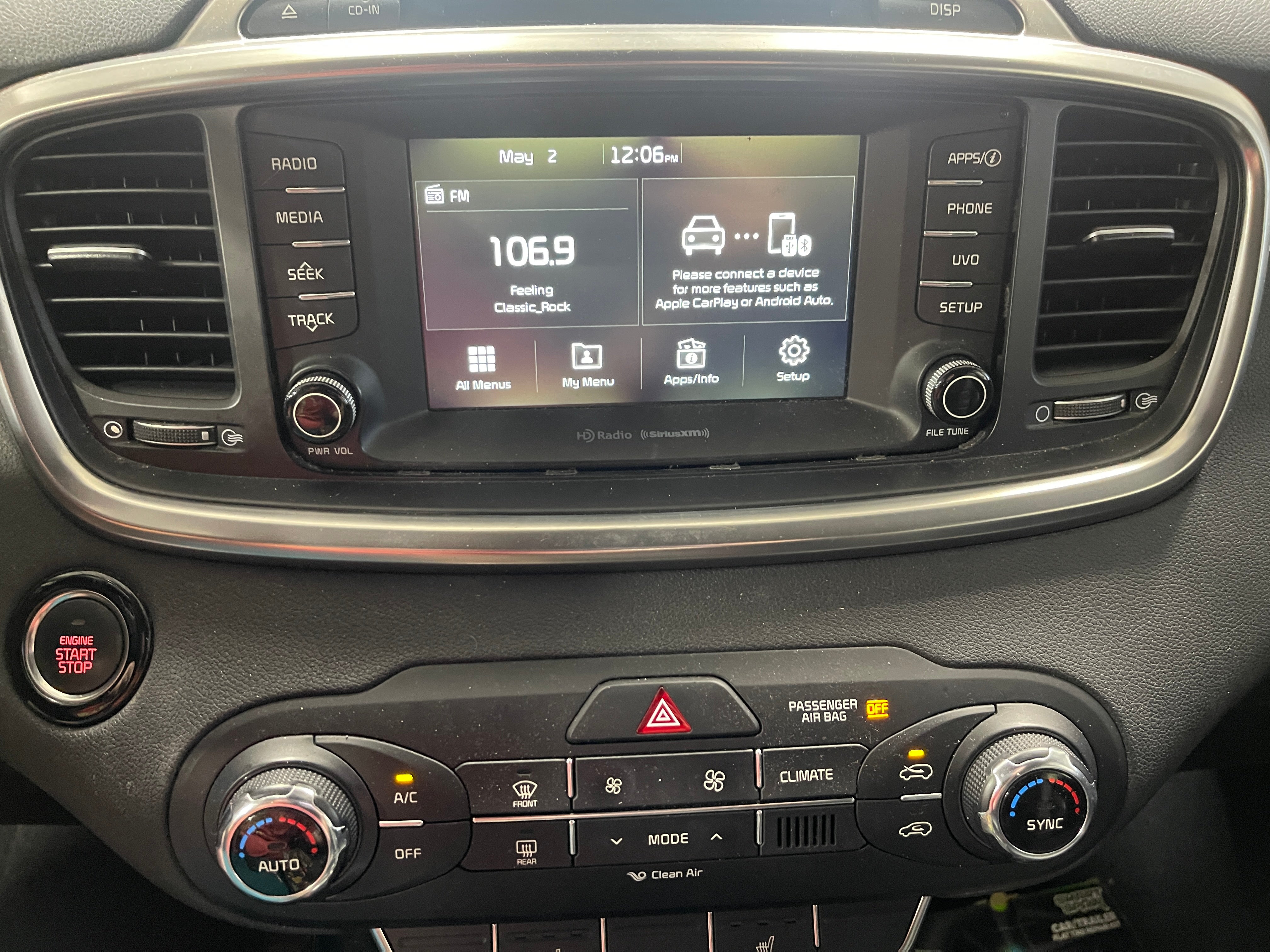 2017 Kia Sorento EX 3
