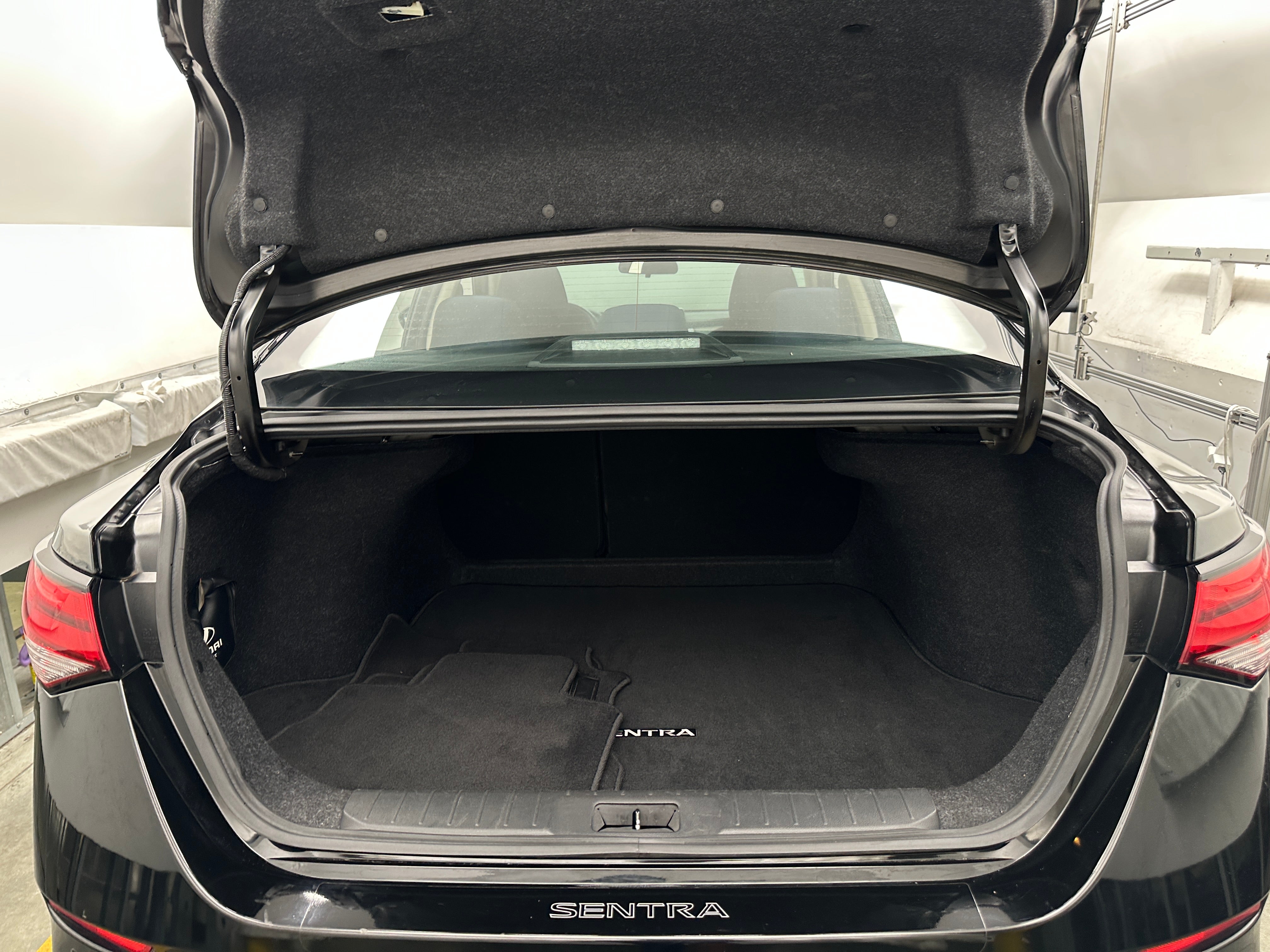 2021 Nissan Sentra SV 7