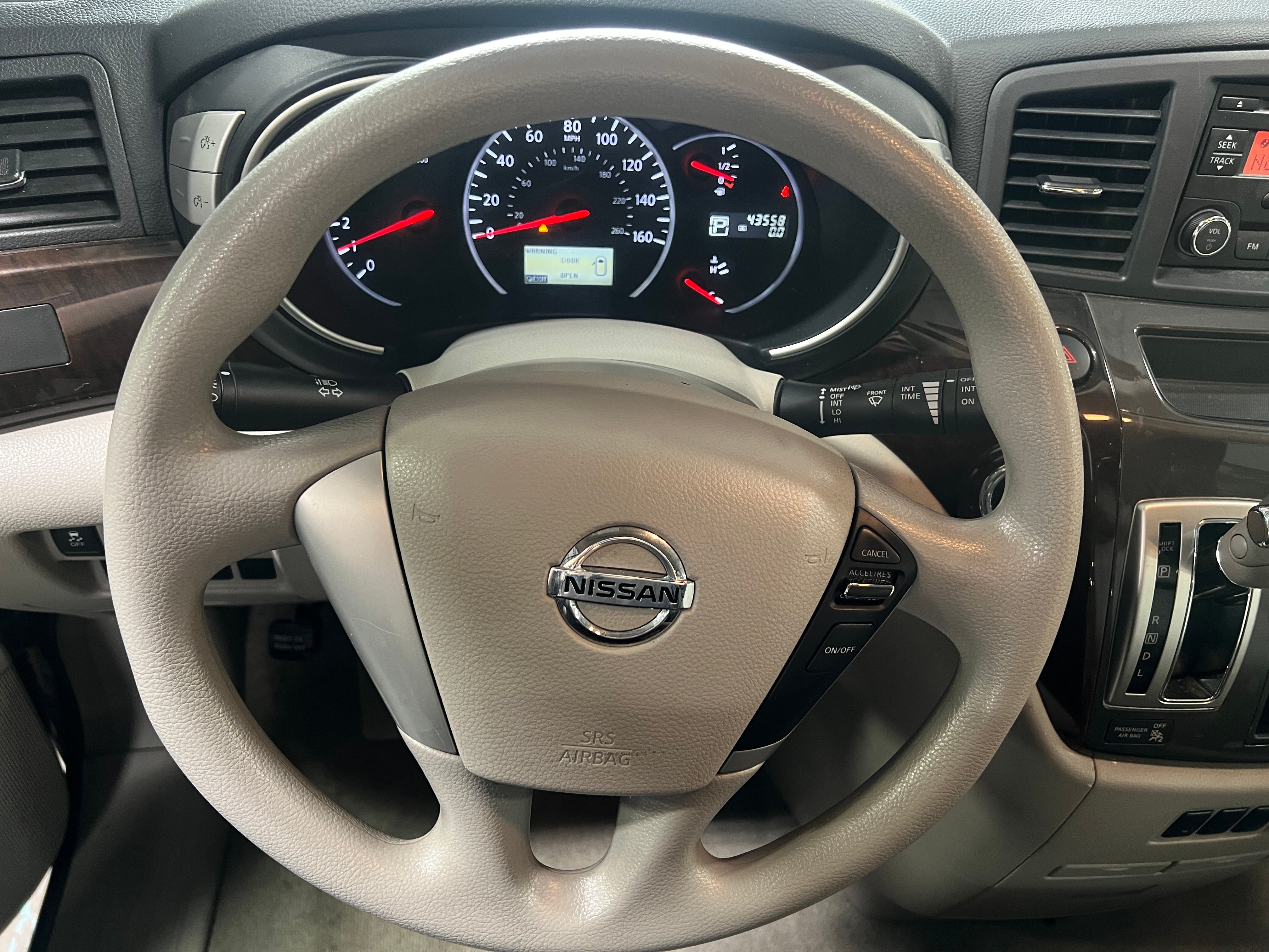 2015 Nissan Quest S 5