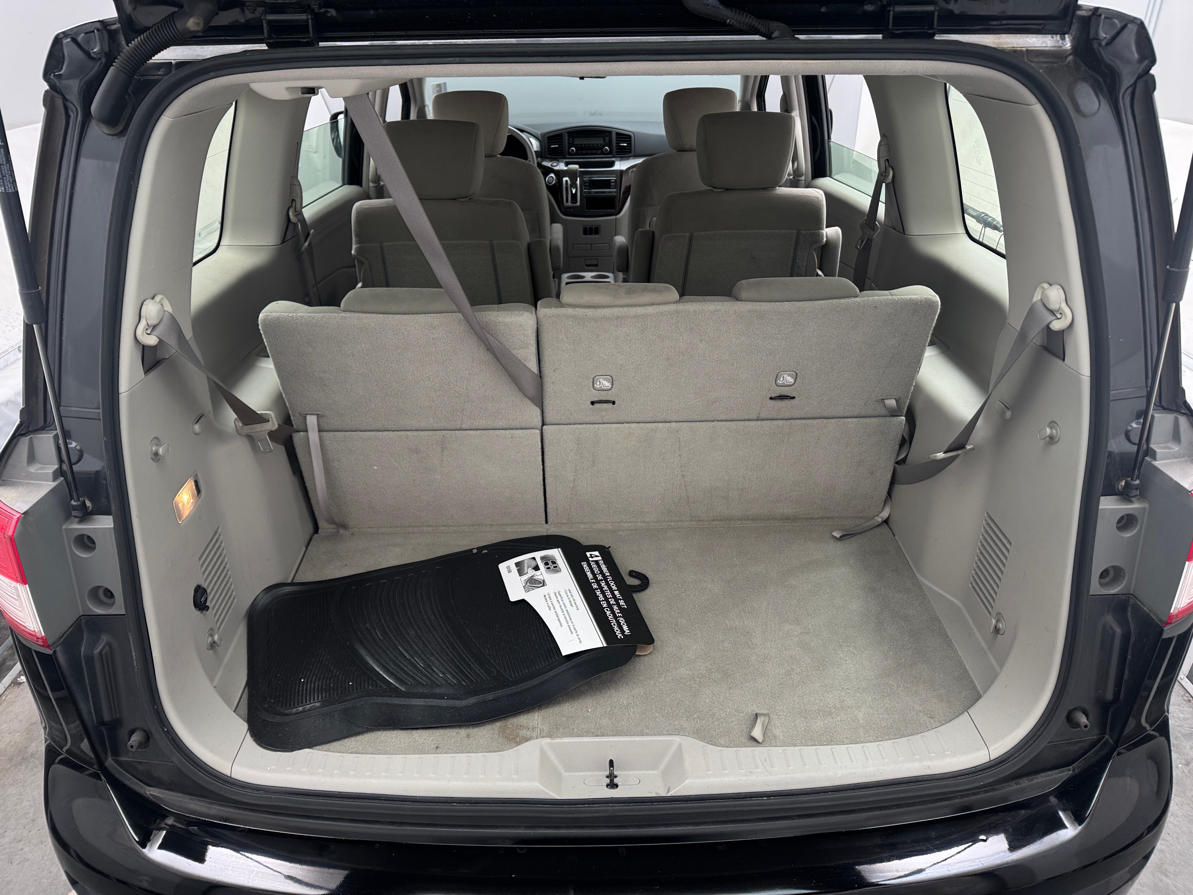 2015 Nissan Quest S 7