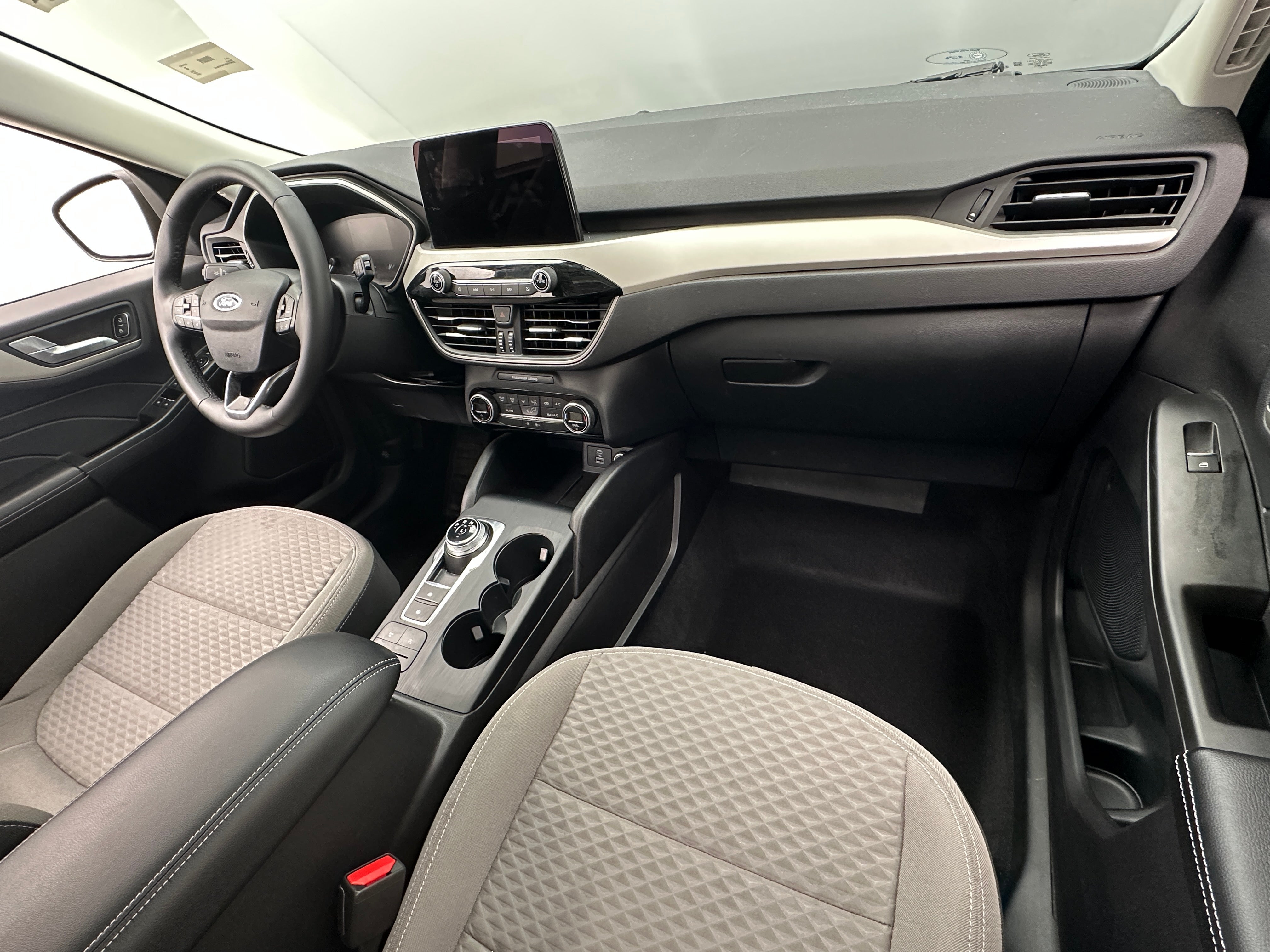 2021 Ford Escape SE 3
