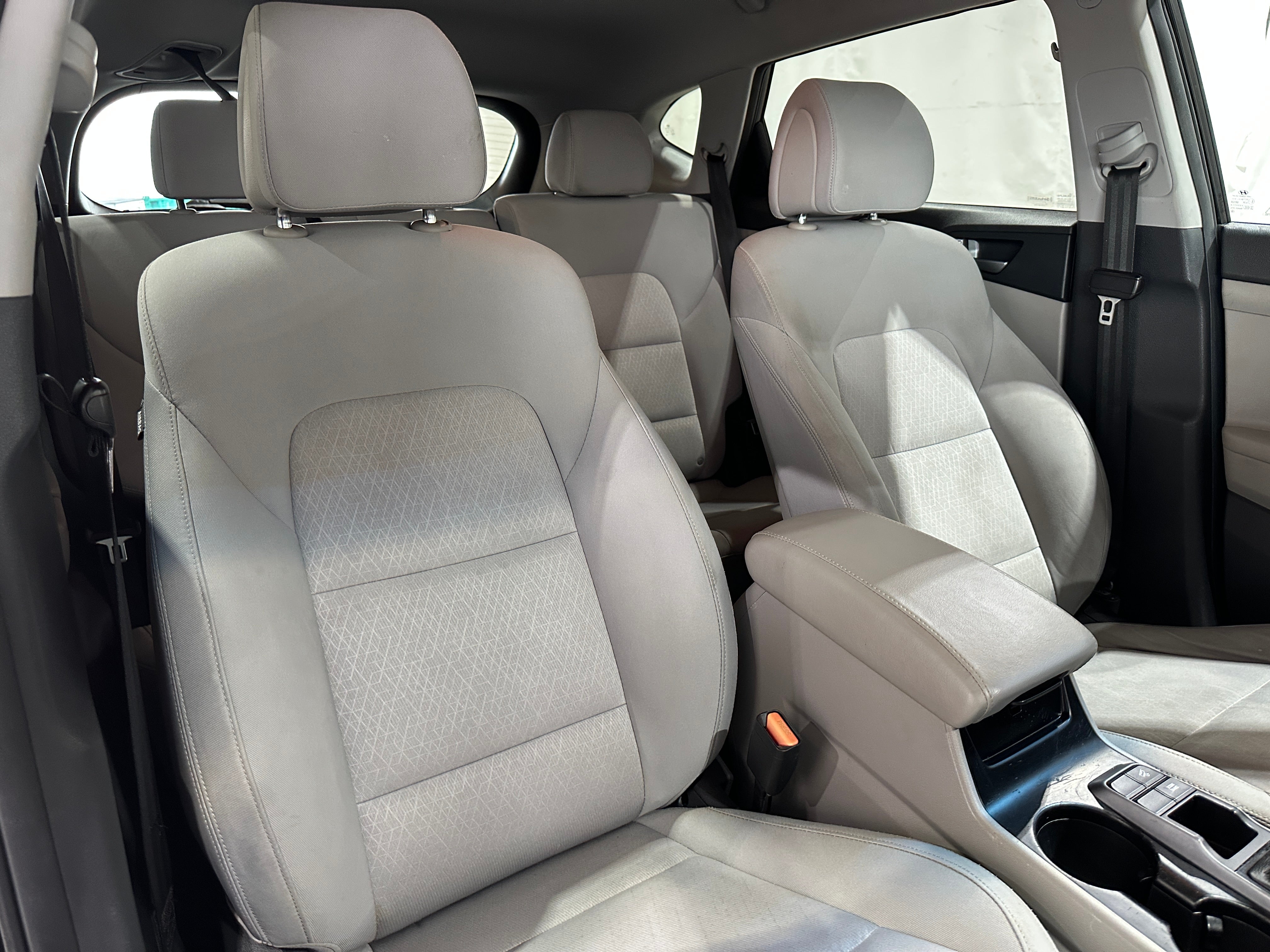 2017 Hyundai Tucson SE 2