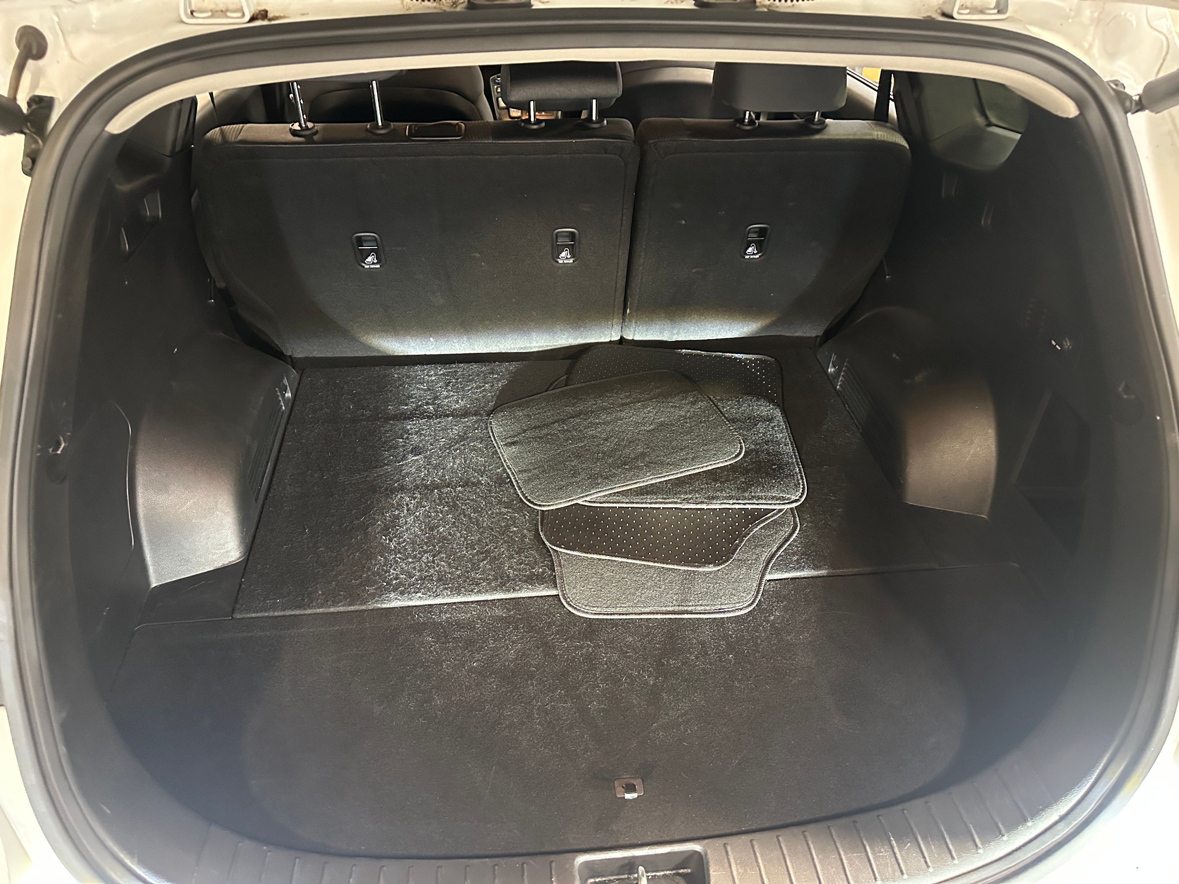 2023 Hyundai Santa Fe SEL 7