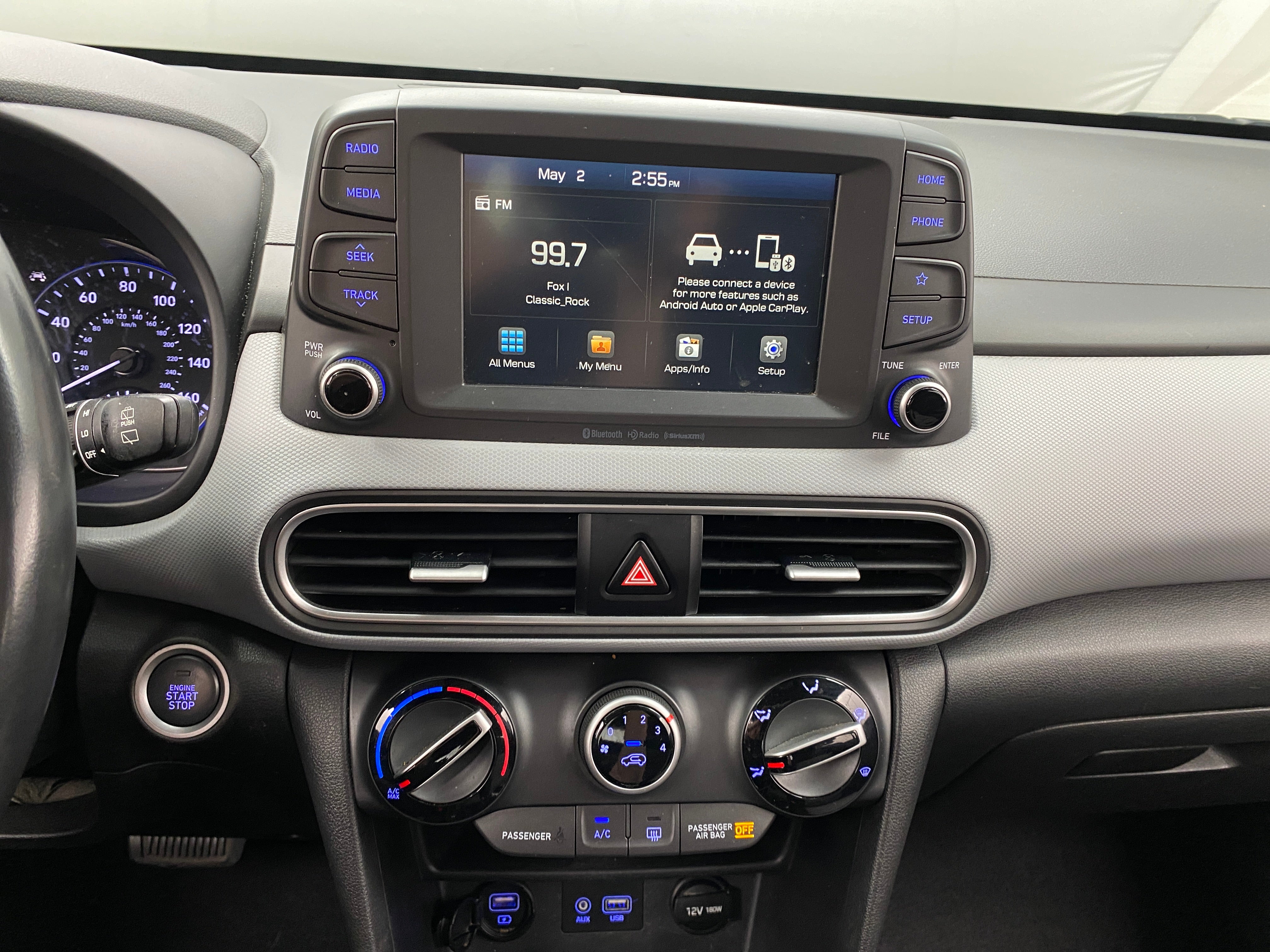 2020 Hyundai Kona SEL 4