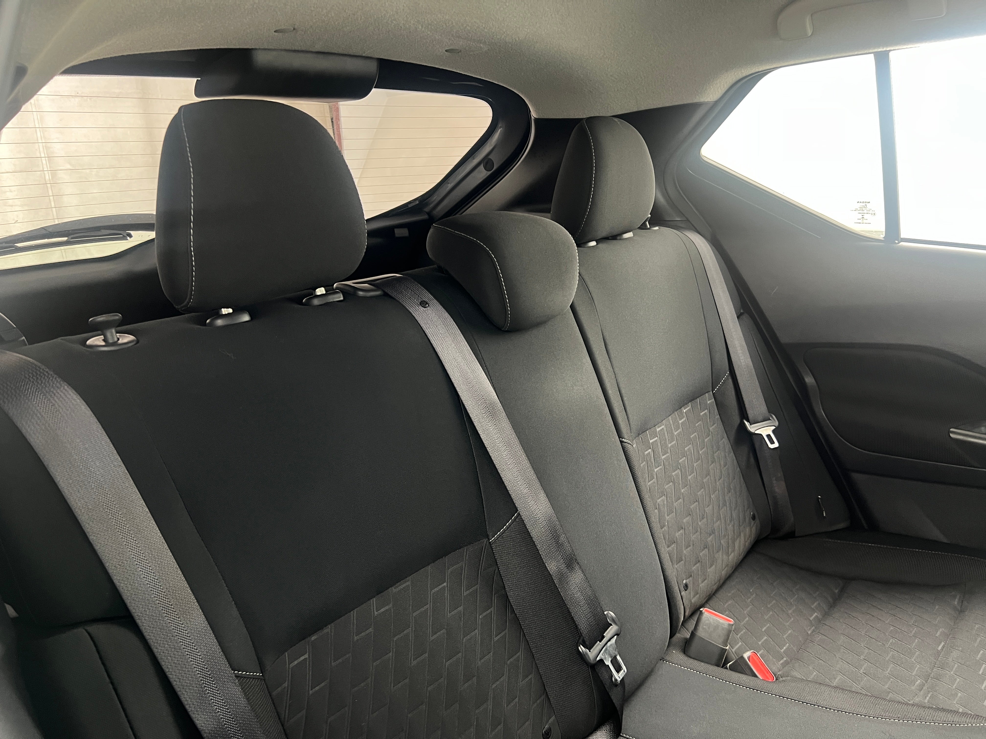 2022 Nissan Kicks S 6