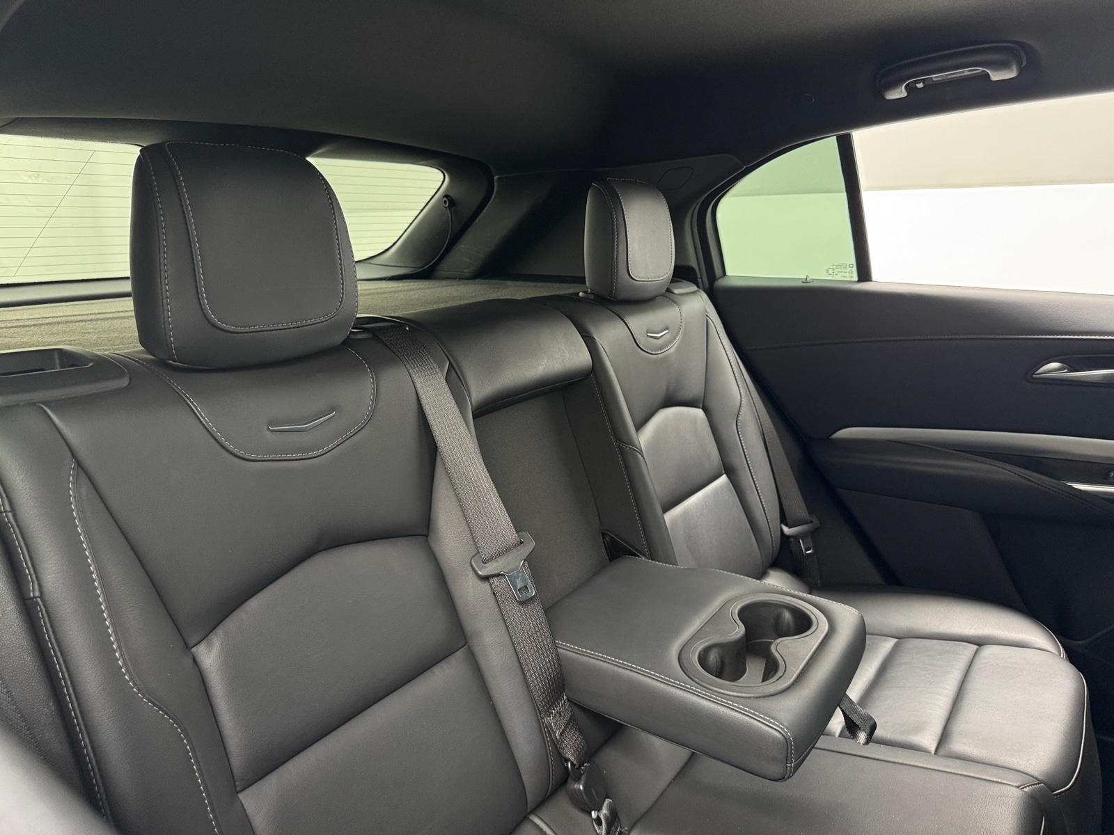 Thumbnail: 2023 Cadillac XT4 - 5