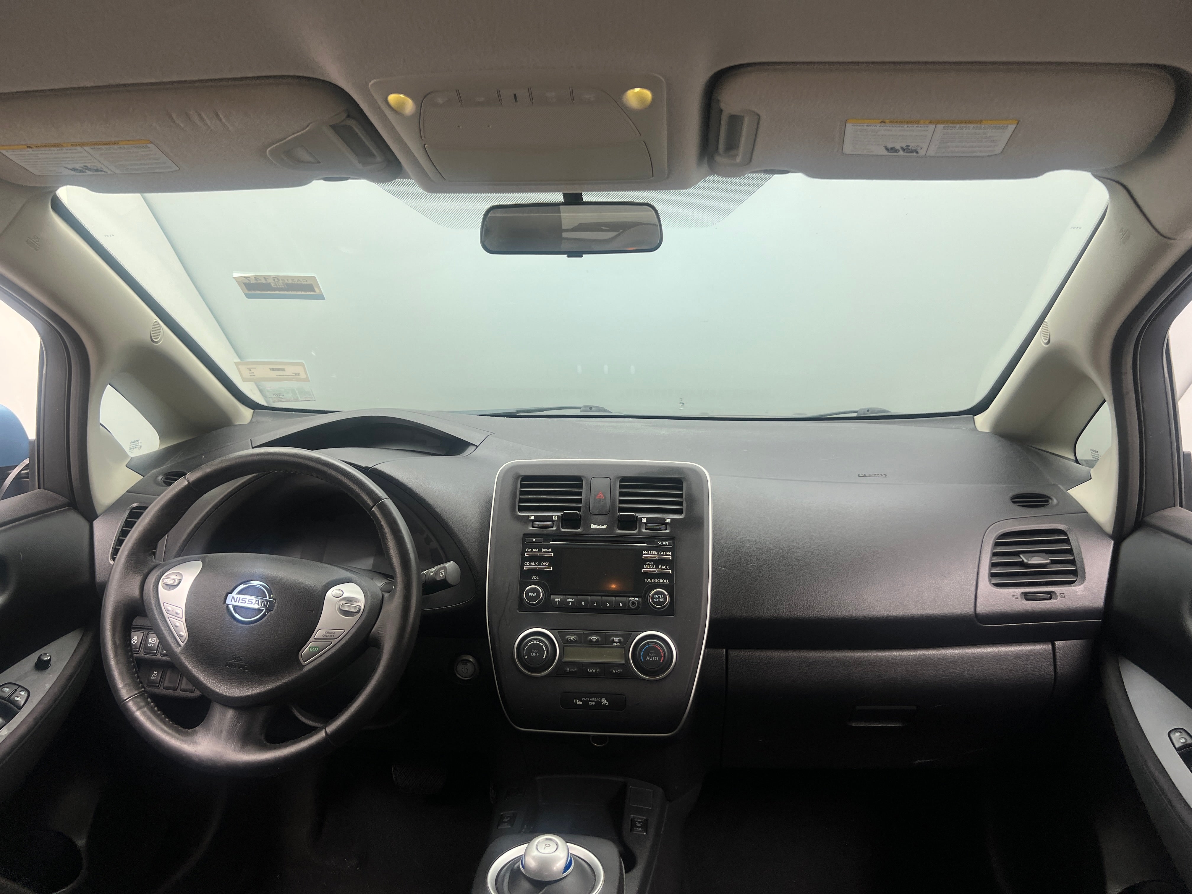 2015 Nissan Leaf S 3