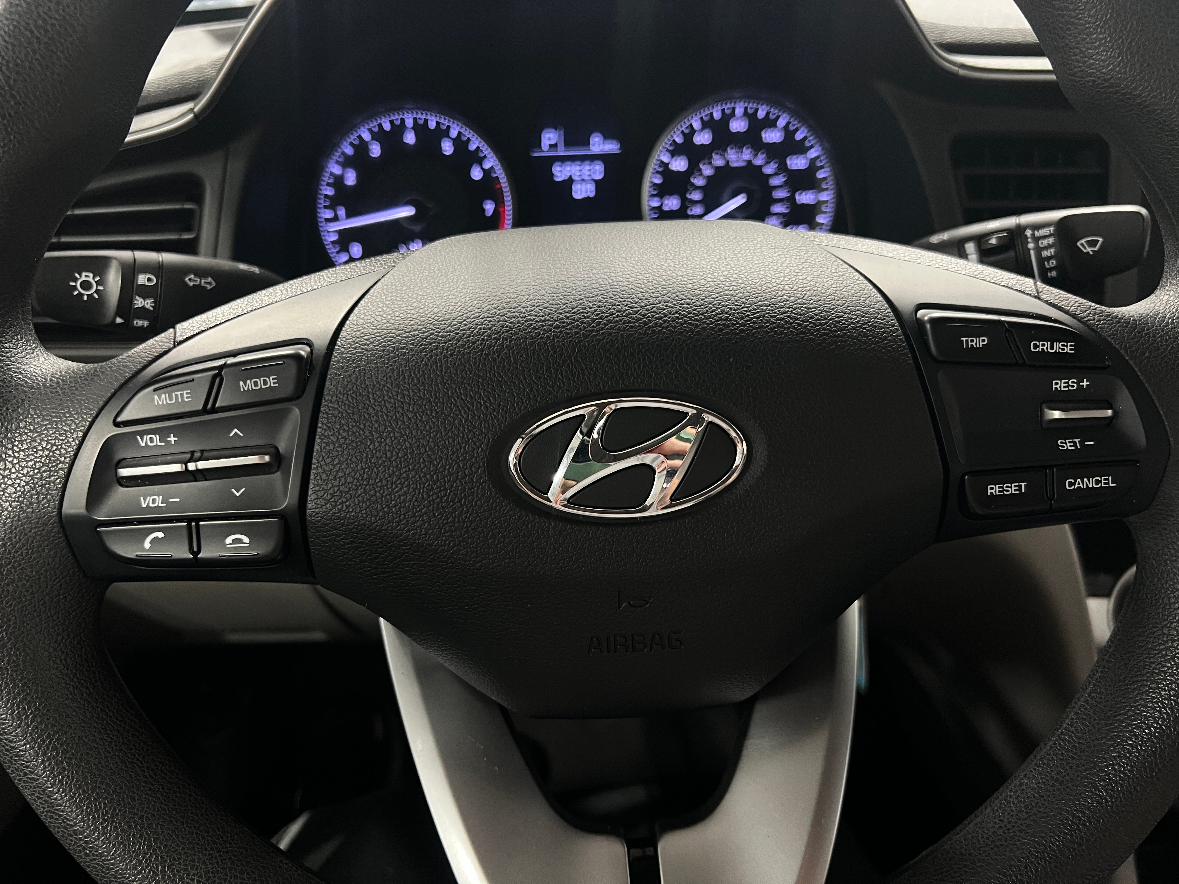 2019 Hyundai Elantra SE 5