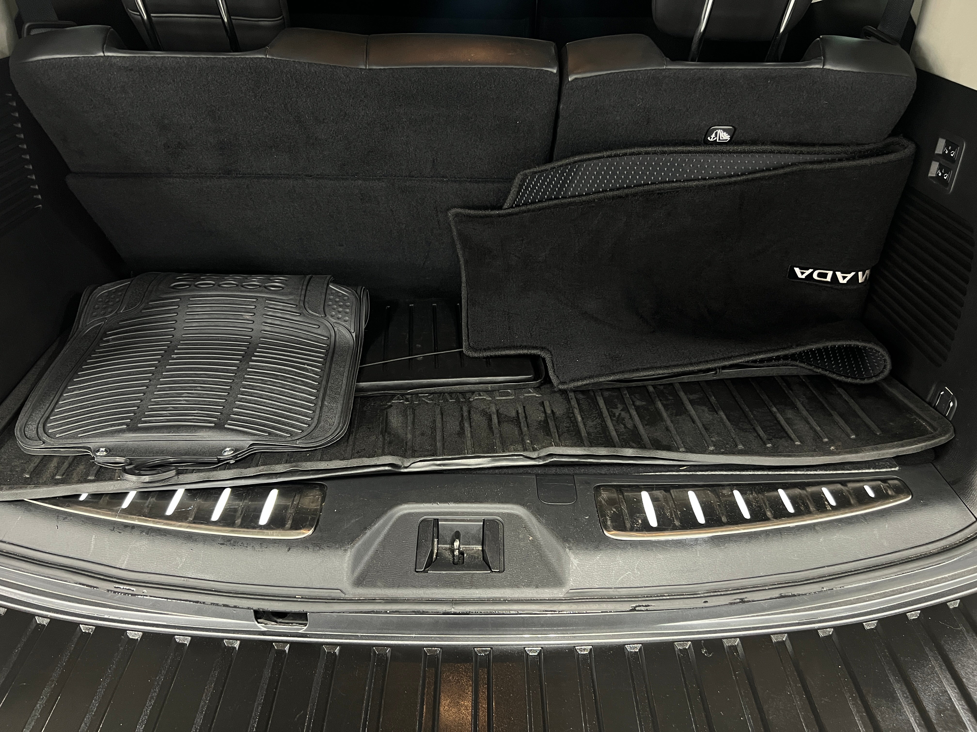 2023 Nissan Armada Platinum Edition 6