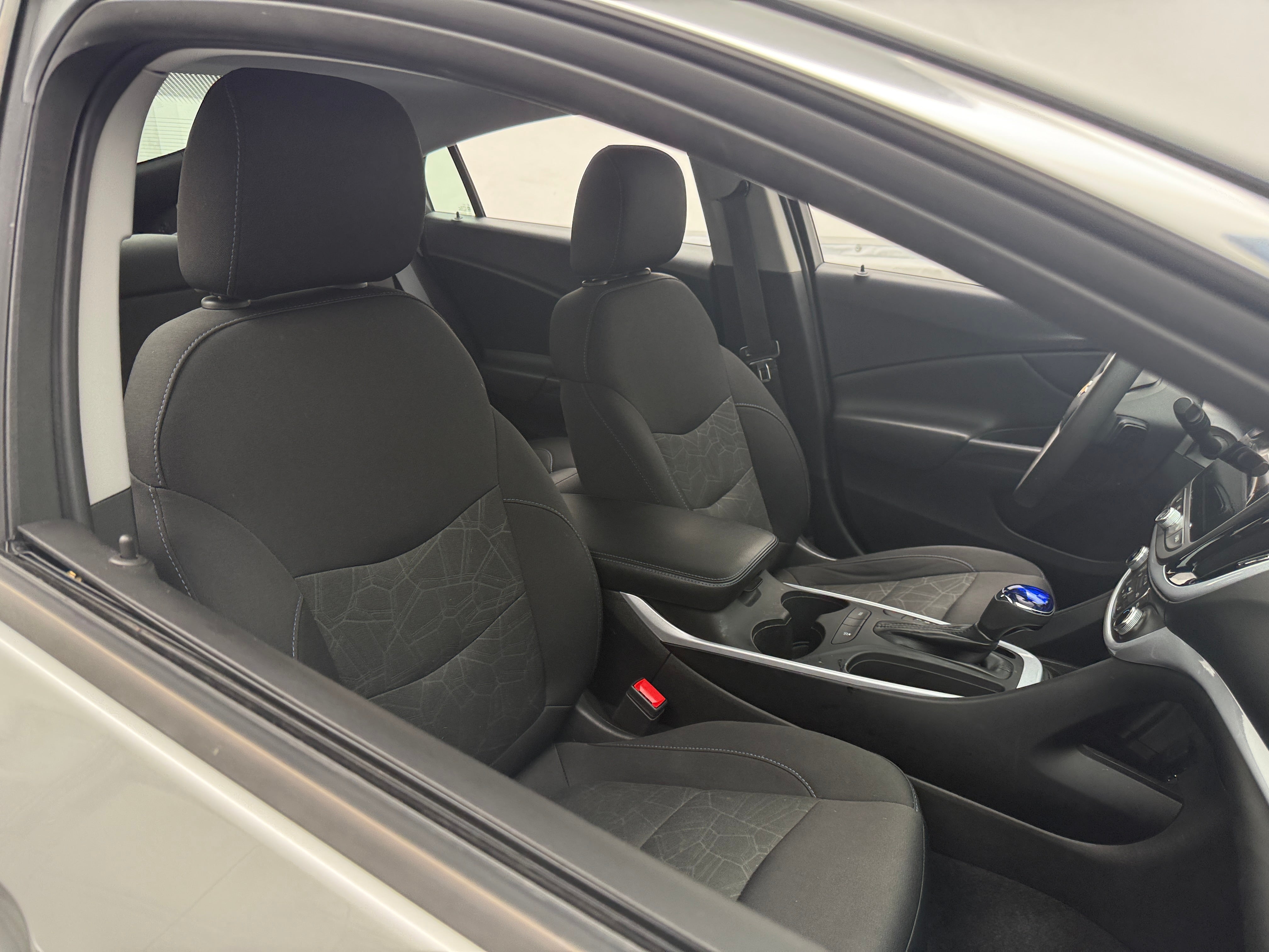2018 Chevrolet Volt LT 2