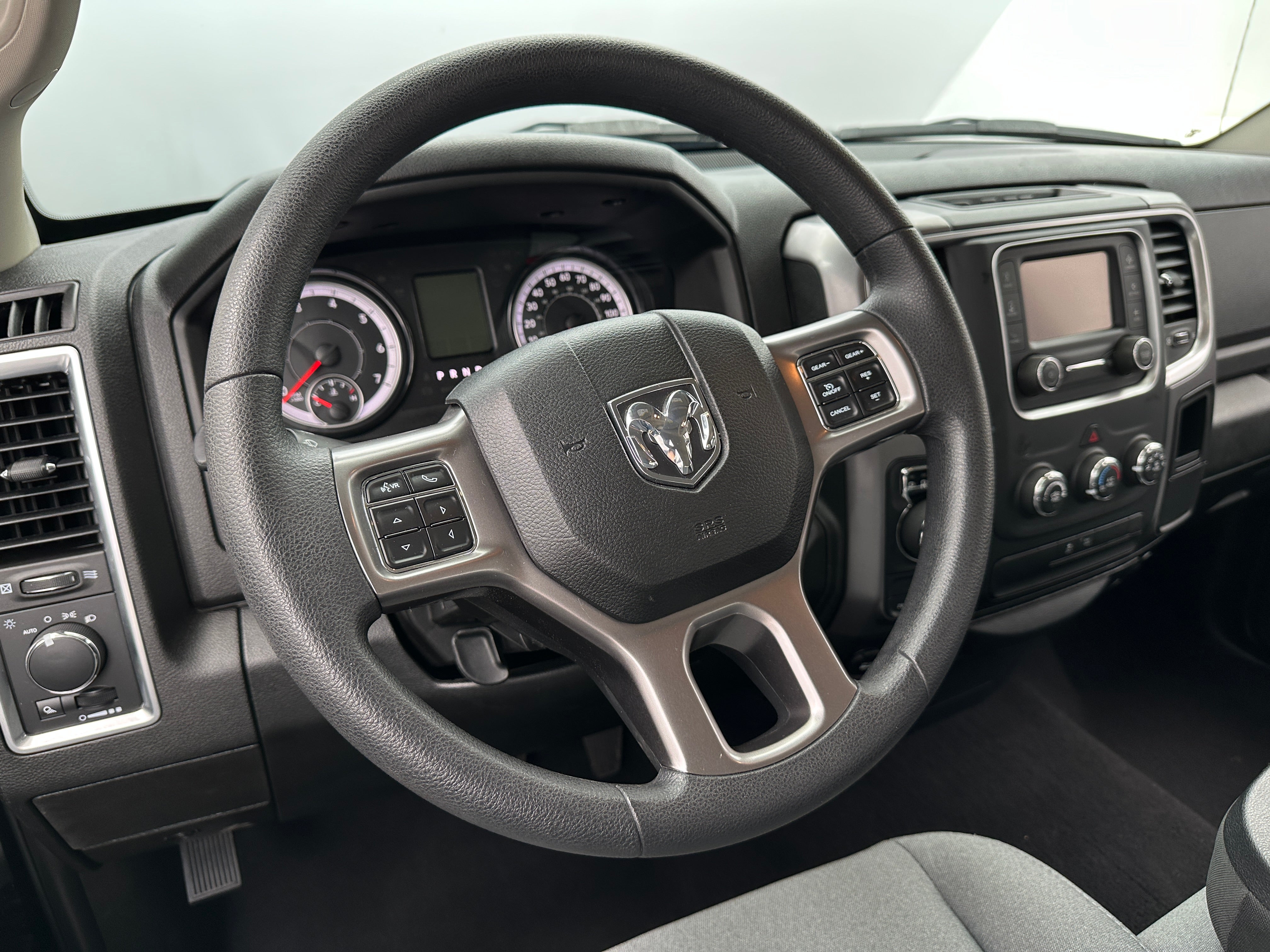 2024 RAM 1500 Classic SLT 5