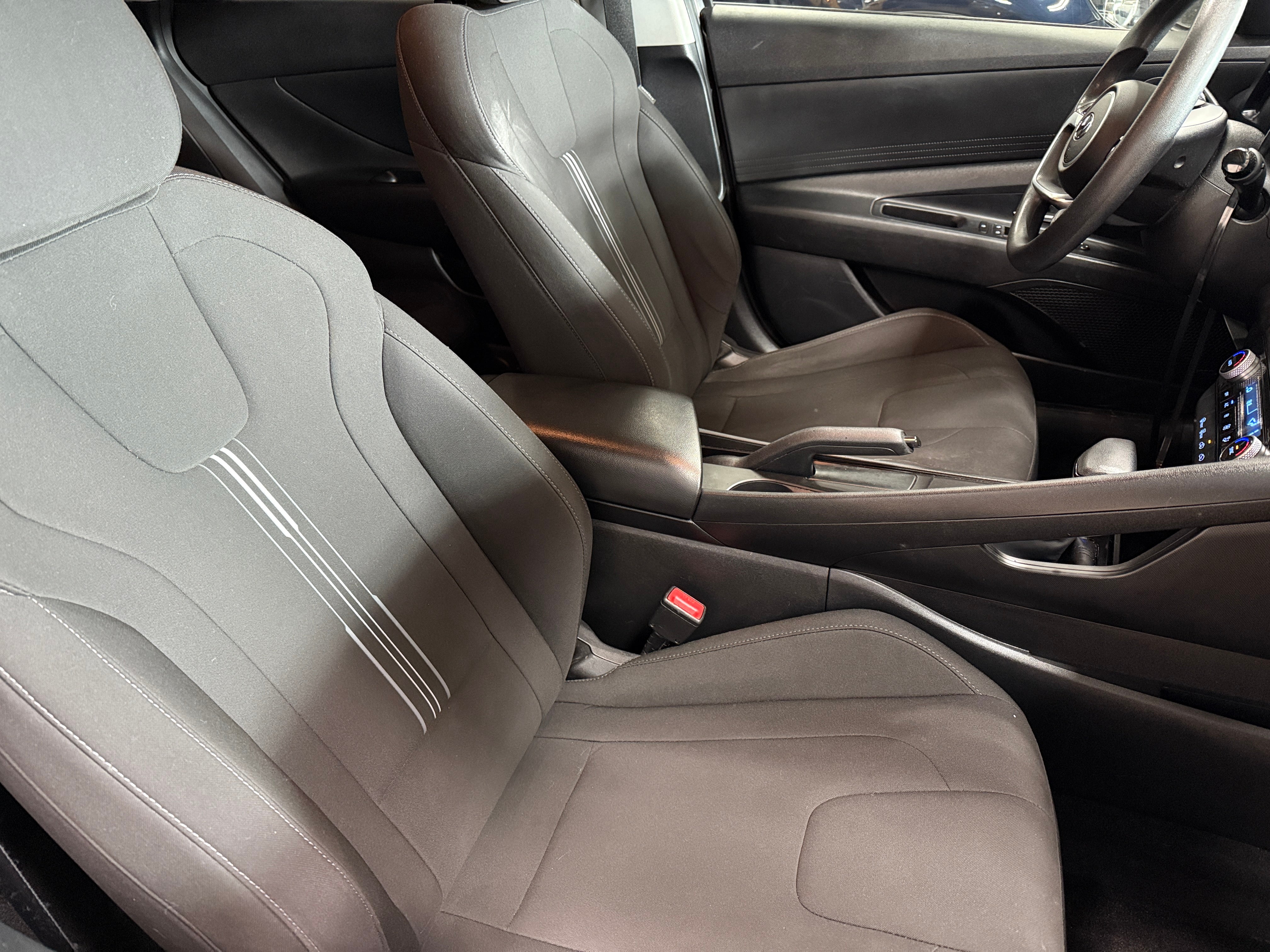 2021 Hyundai Elantra SEL 2