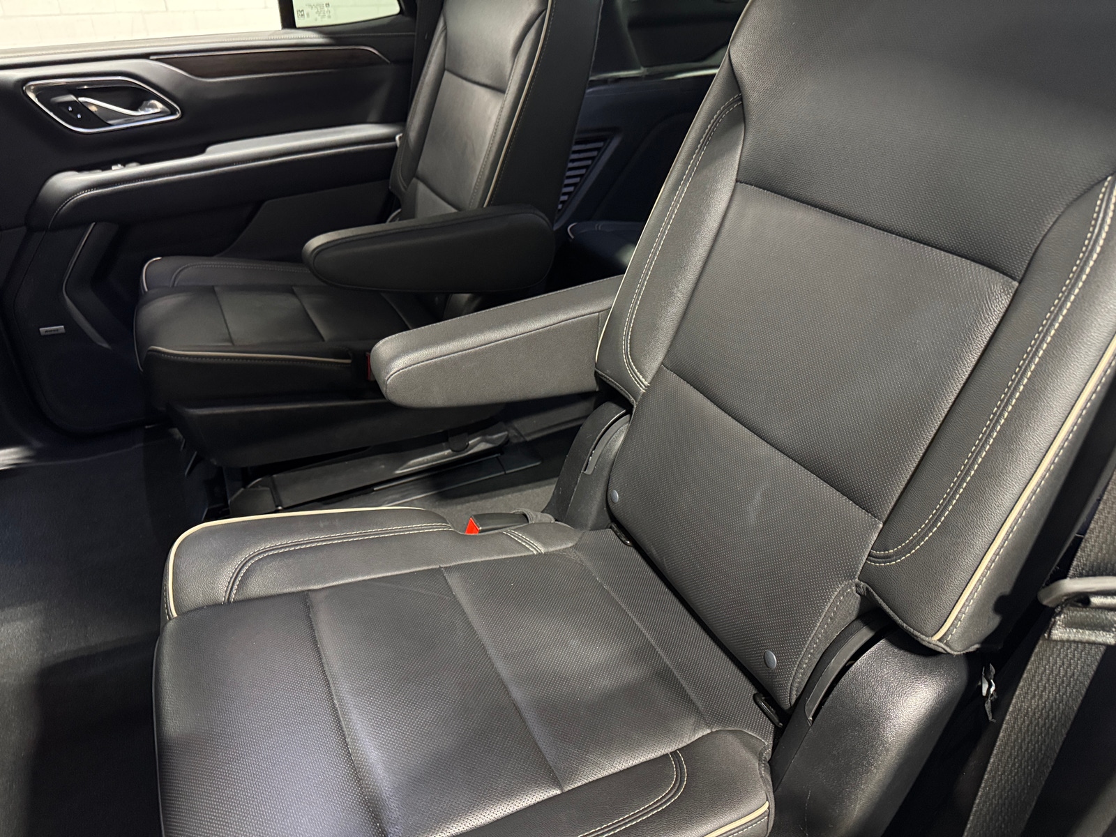 Thumbnail: 2023 Chevrolet Tahoe - 5