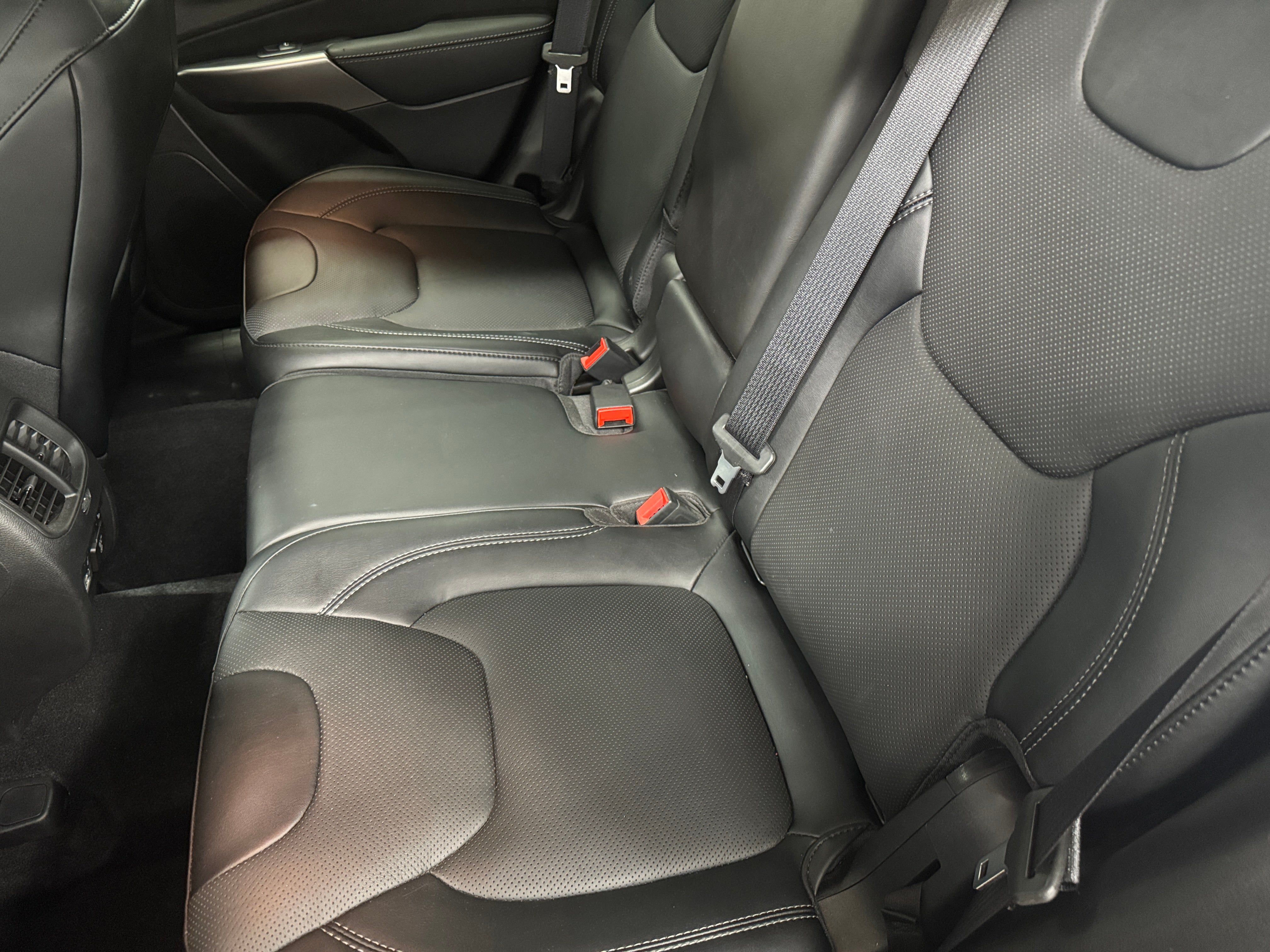 2022 Jeep Cherokee Limited Edition 5