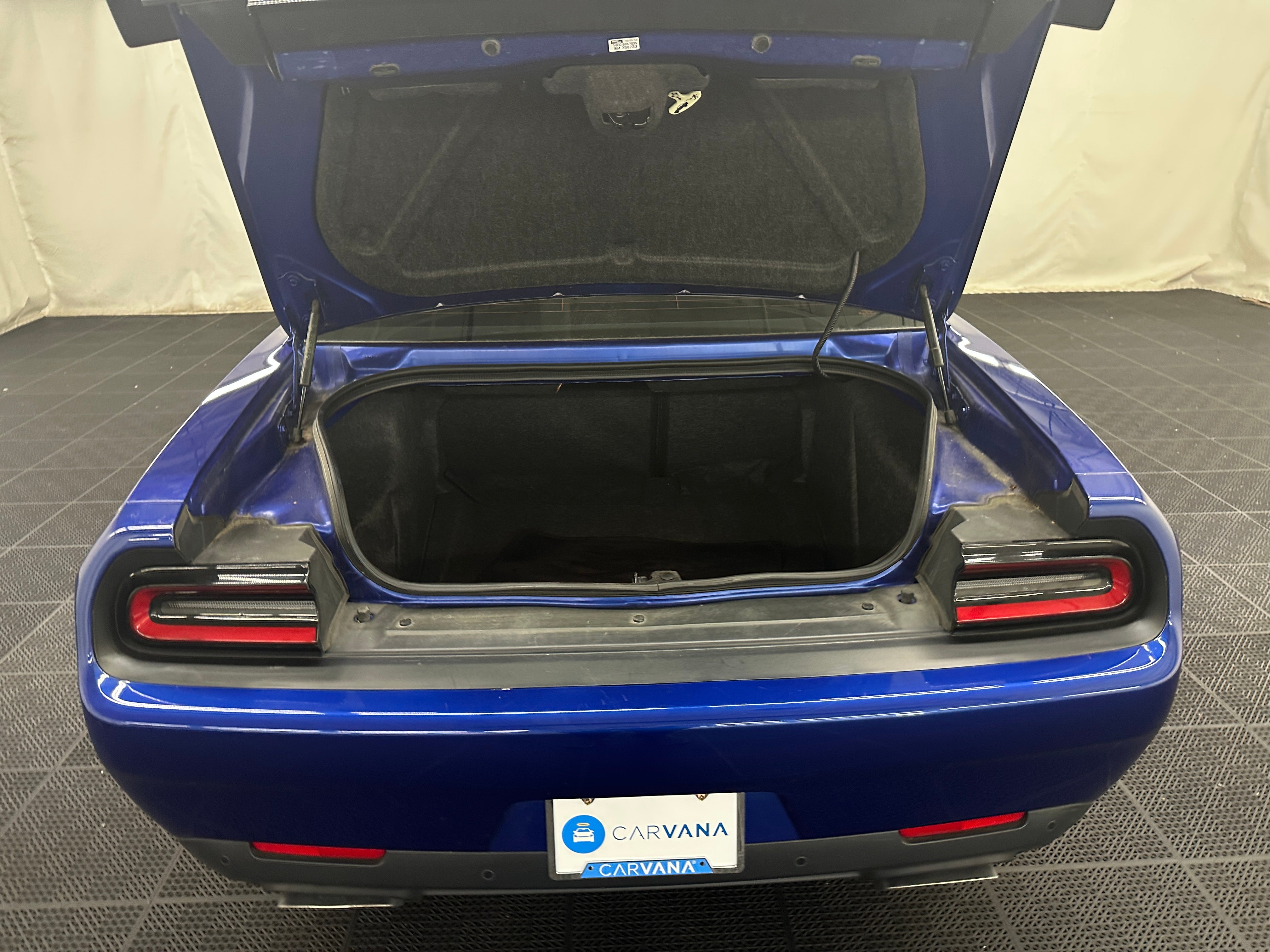 2019 Dodge Challenger R/T 4