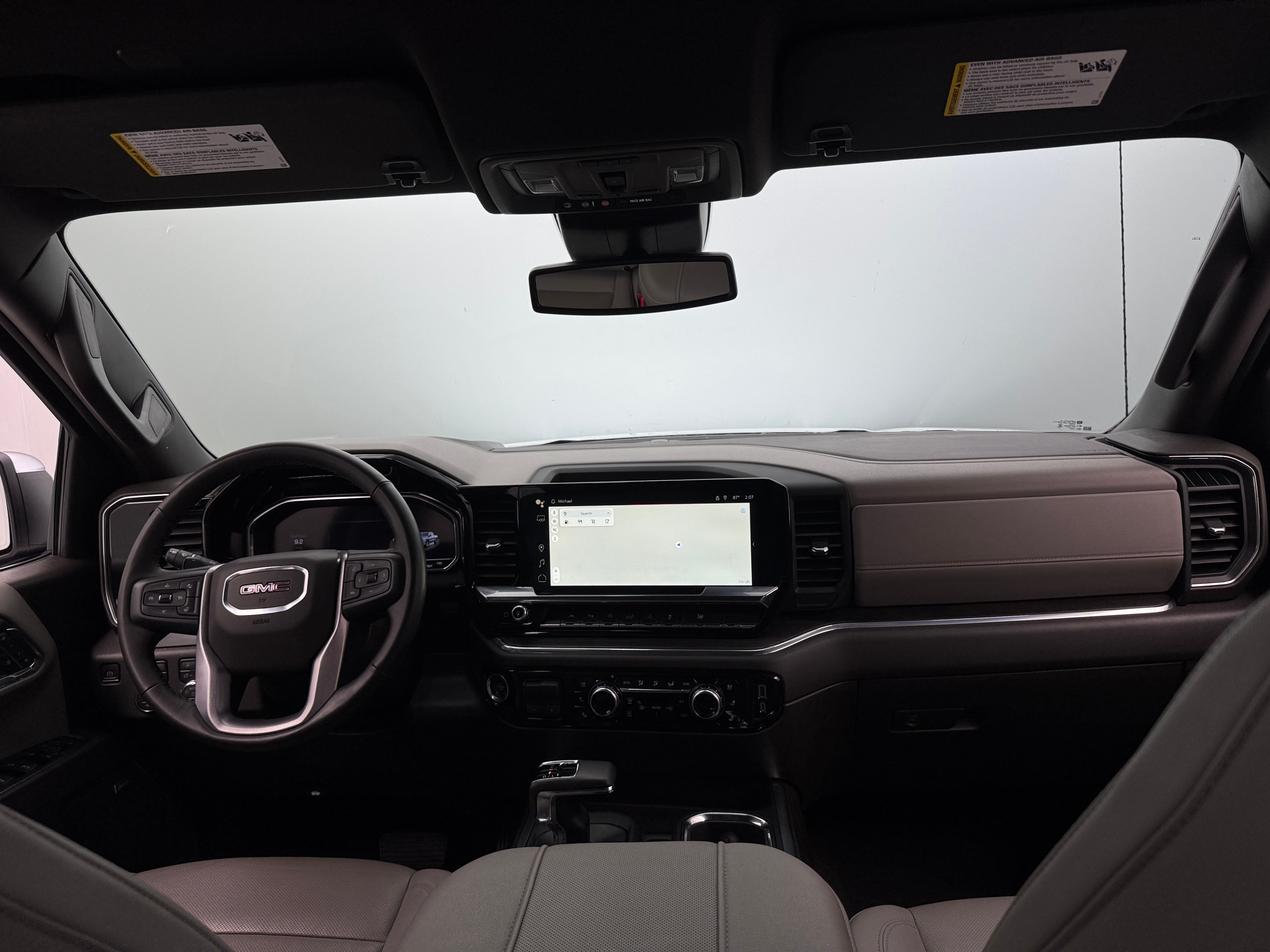 2024 GMC Sierra 1500 SLT 2