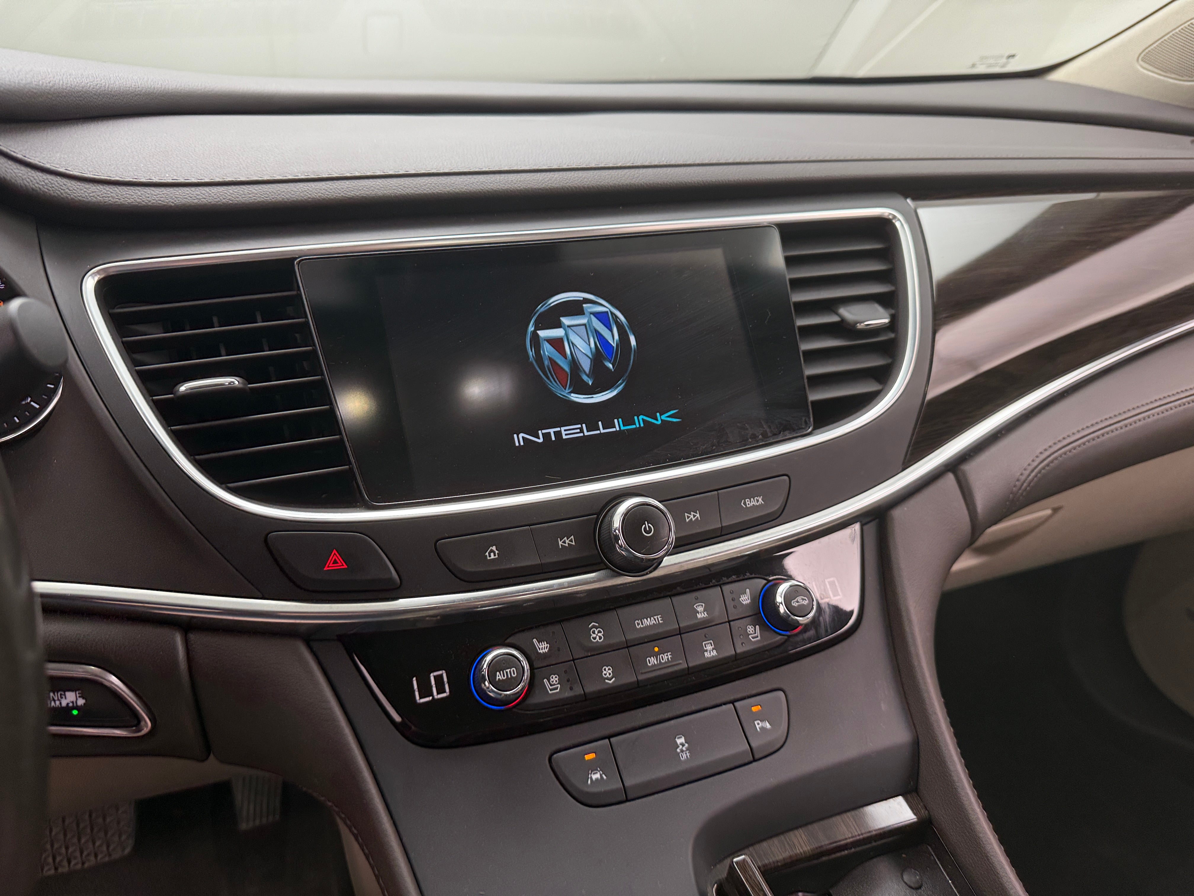2018 Buick LaCrosse Premium 3