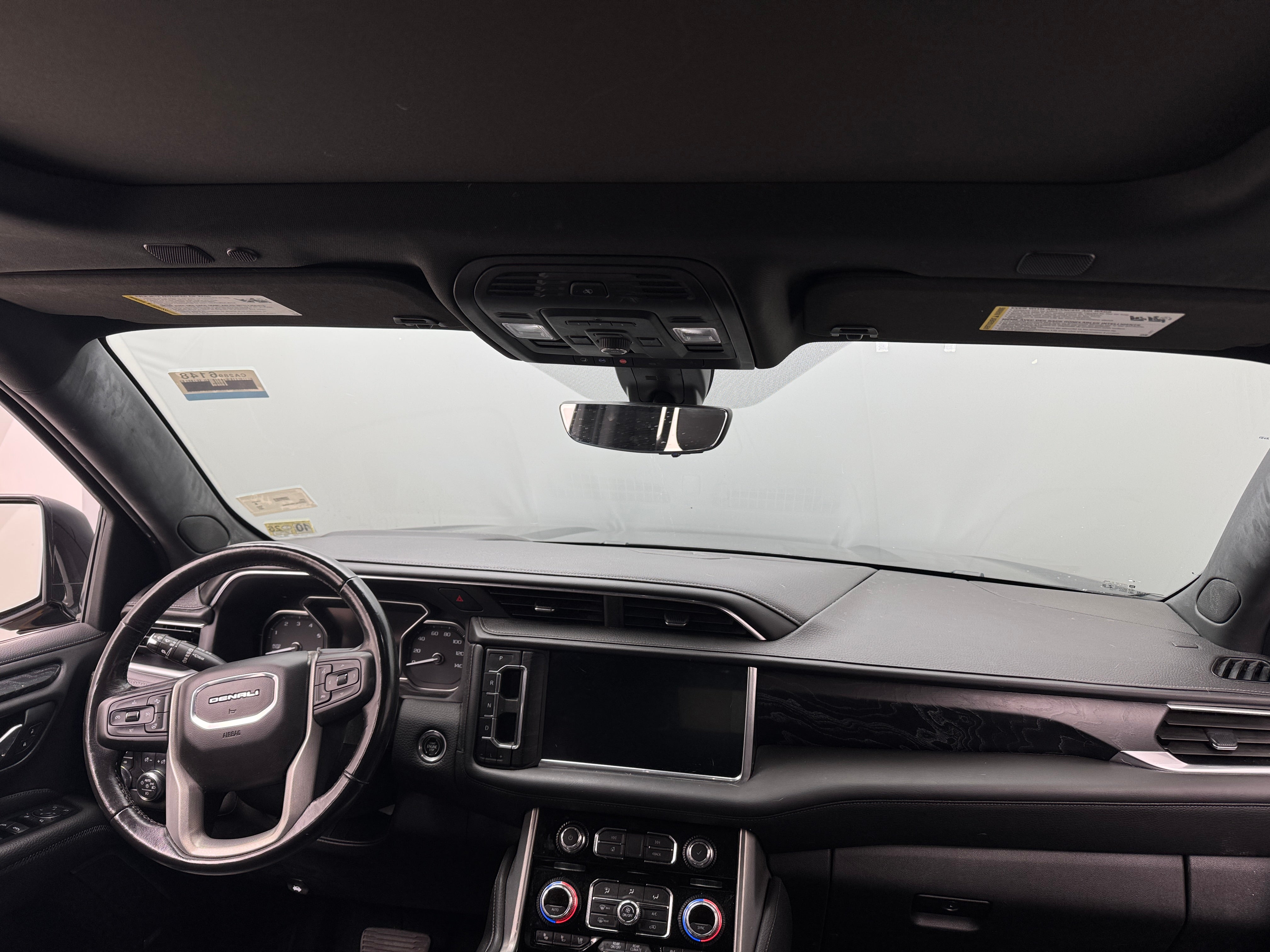 2021 GMC Yukon Denali 2