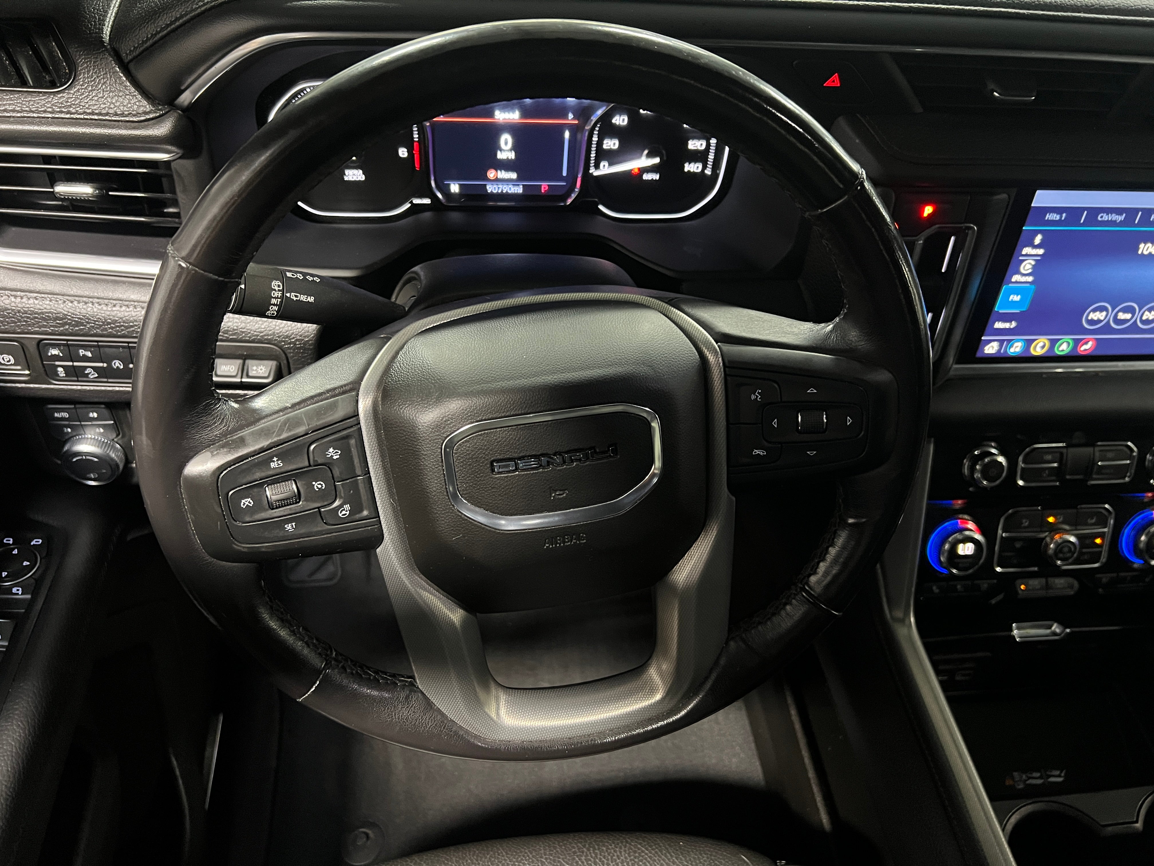 2021 GMC Yukon Denali 4