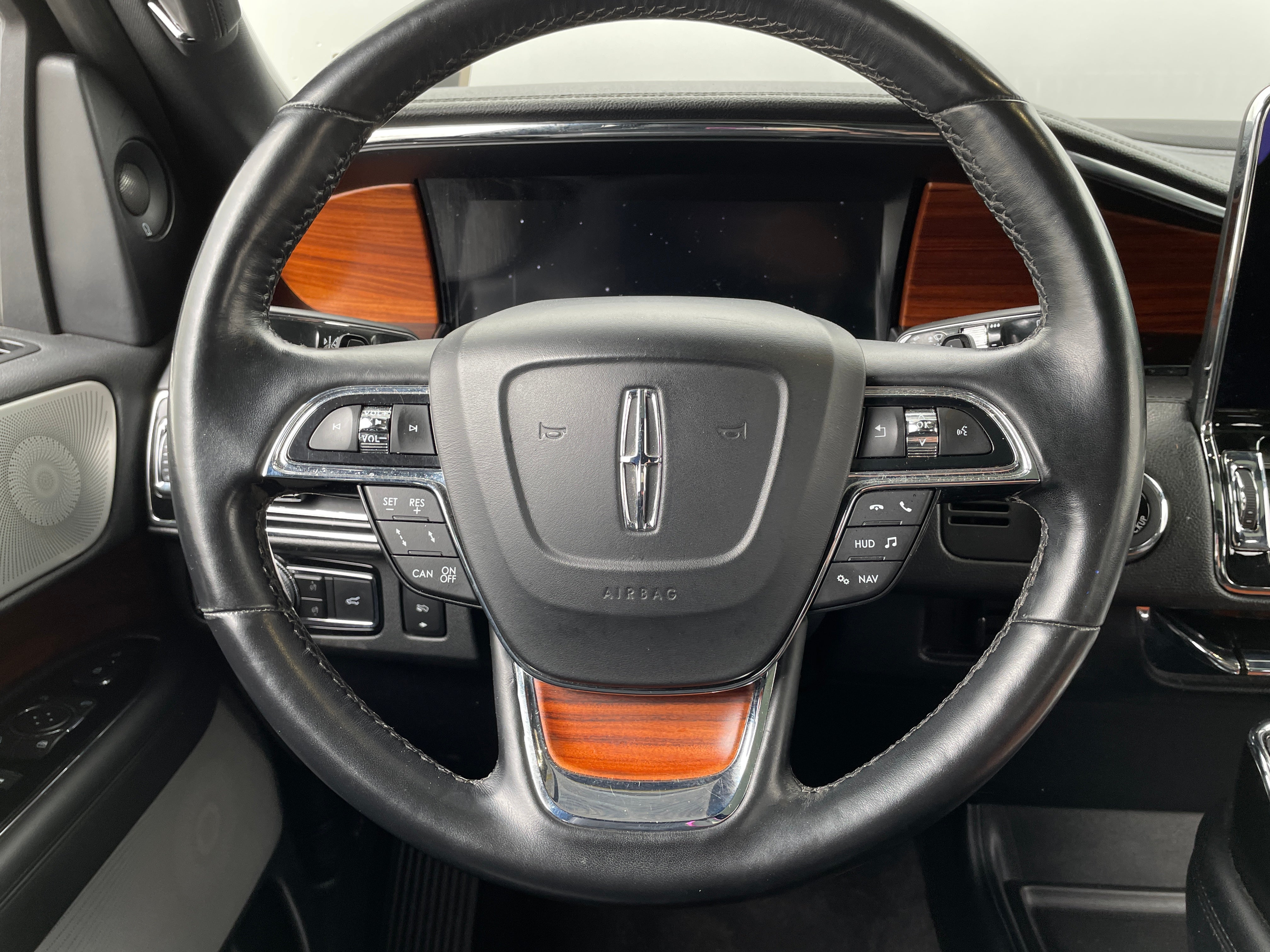2019 Lincoln Navigator L Reserve 4