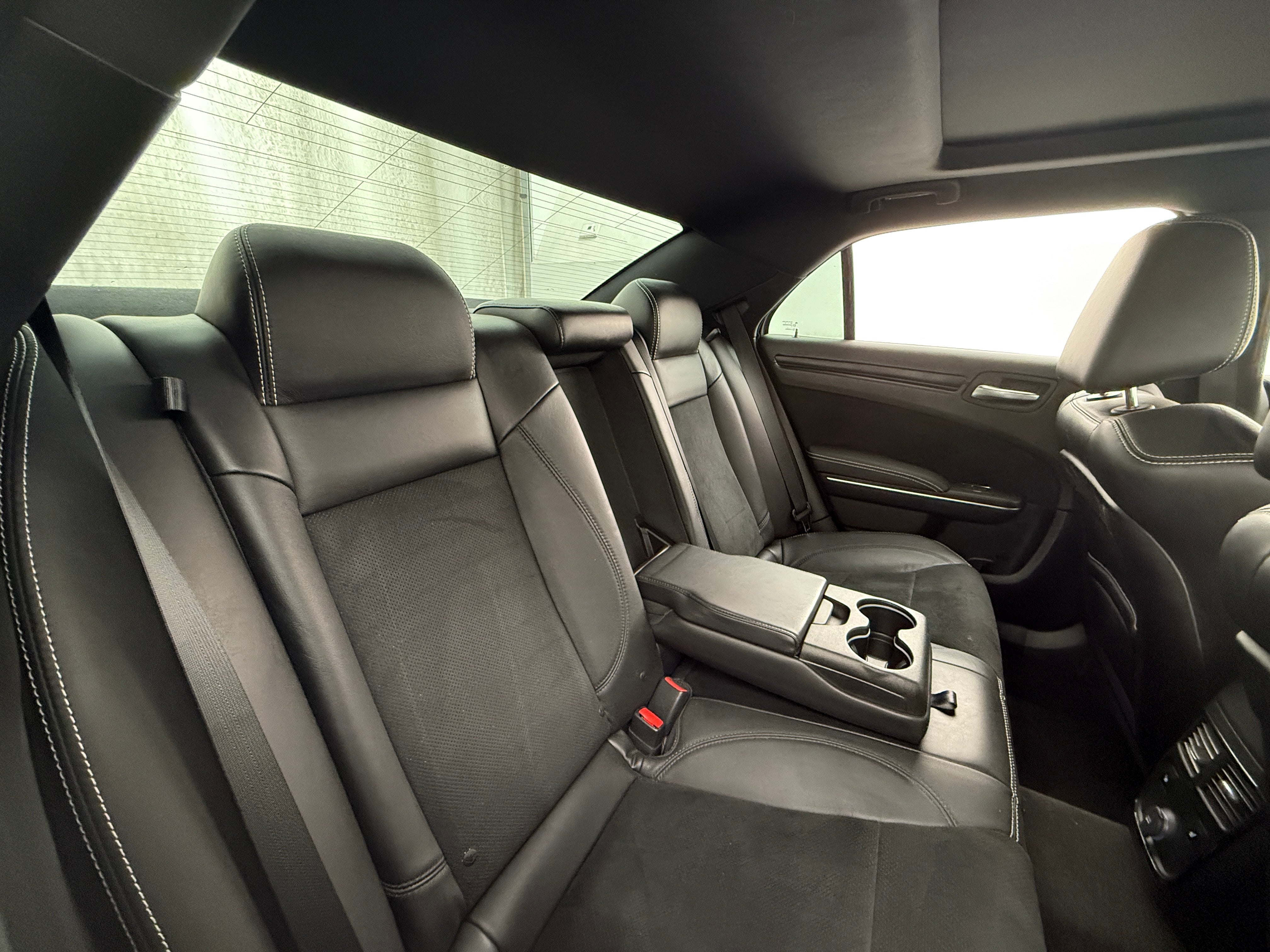 2012 Chrysler 300 SRT8 5