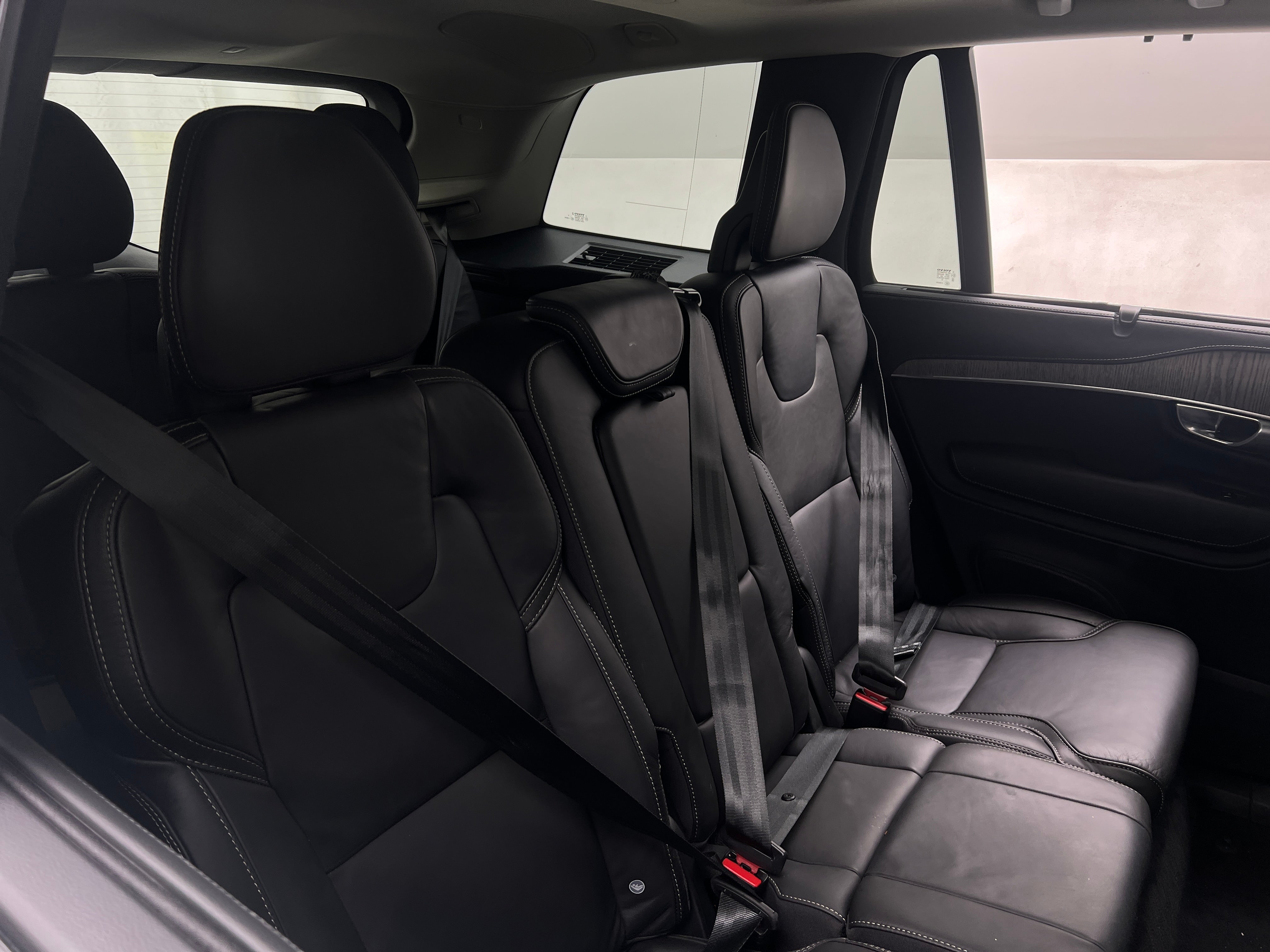 2023 Volvo XC90 B6 Ultimate 5