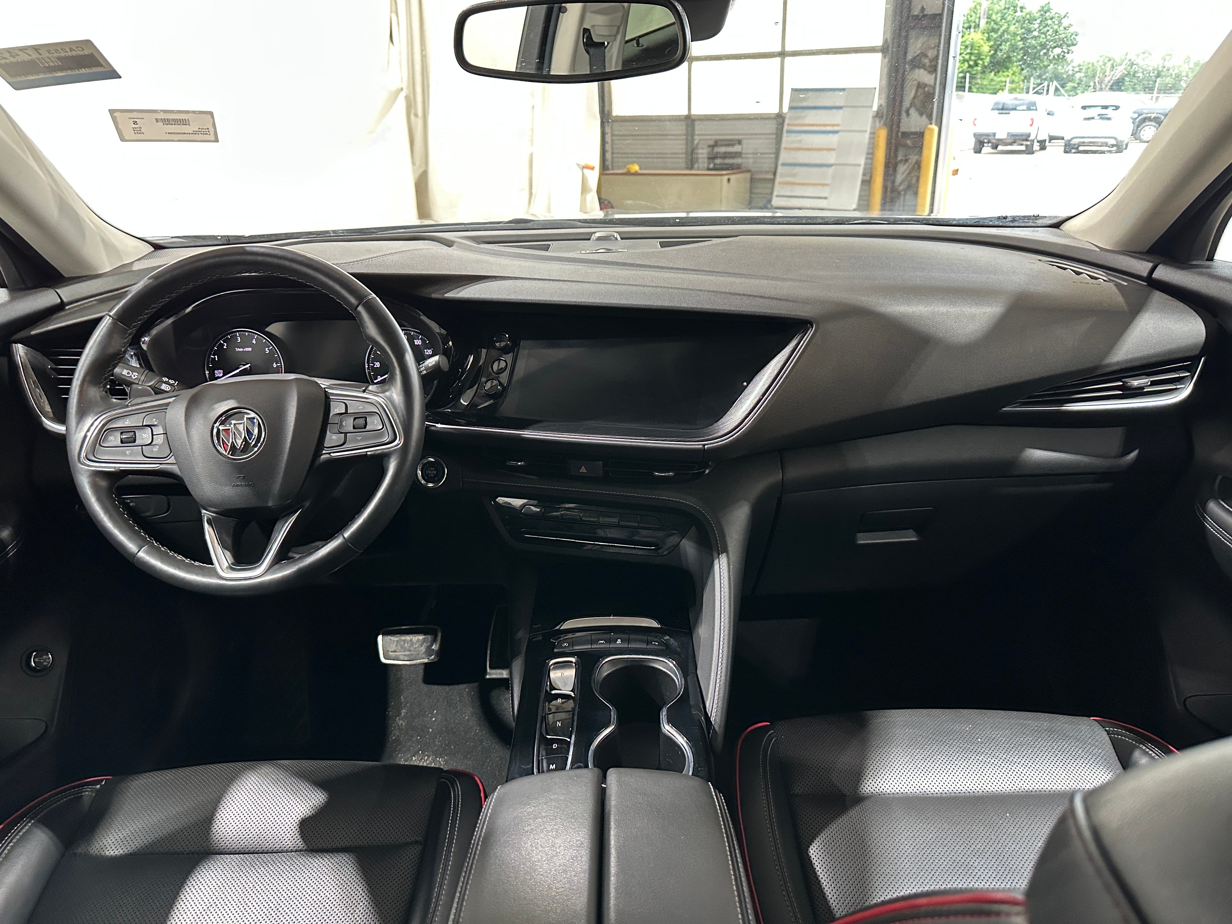 2022 Buick Envision Essence 2